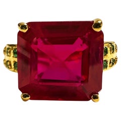 Nuevo 8.12 Zafiro Rojo y Tsavorita talla diamante Y Oro PL Sterling Anillo