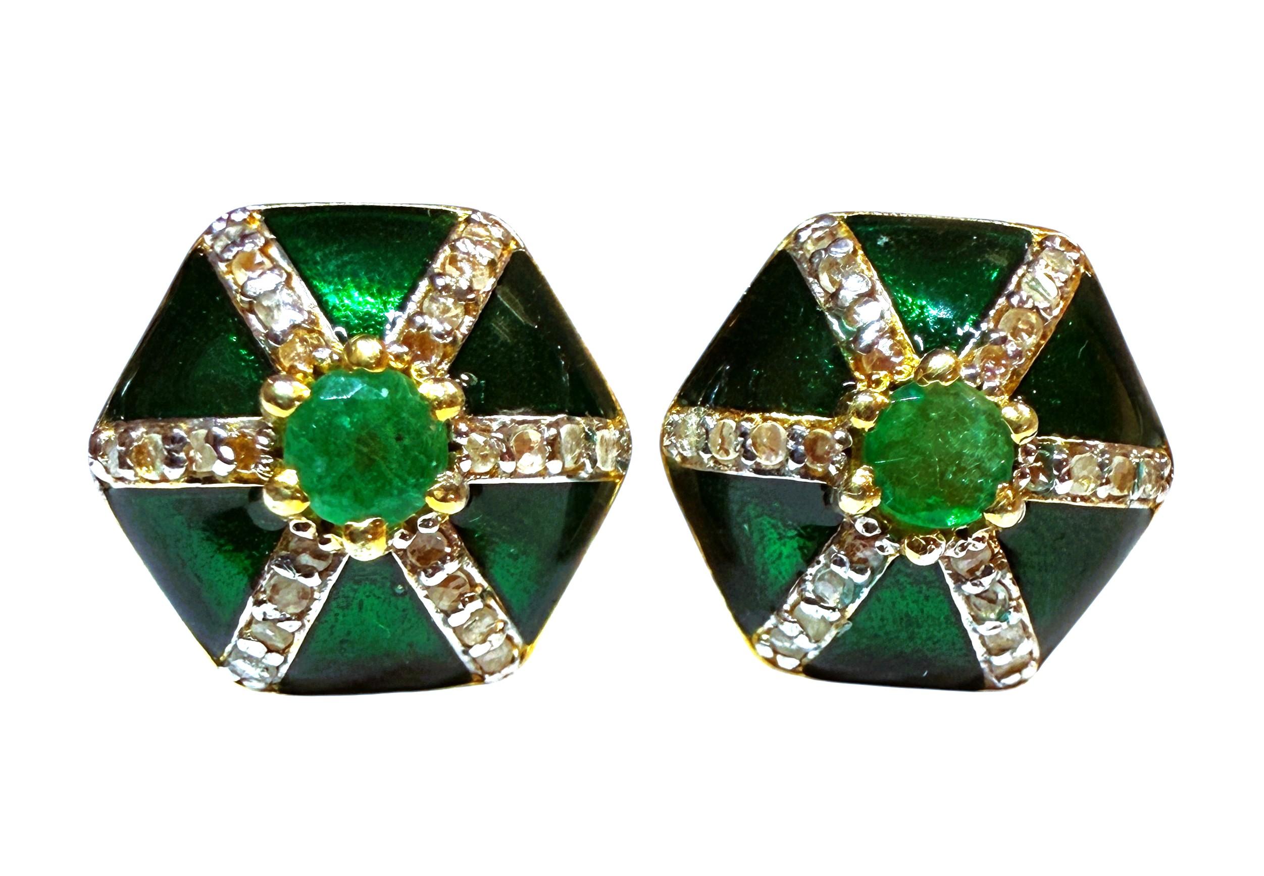 Neue .86 Karat Smaragd & Diamantschliff Saphir & Emaille 14k Gold PL Ohrringe (Art déco) im Angebot