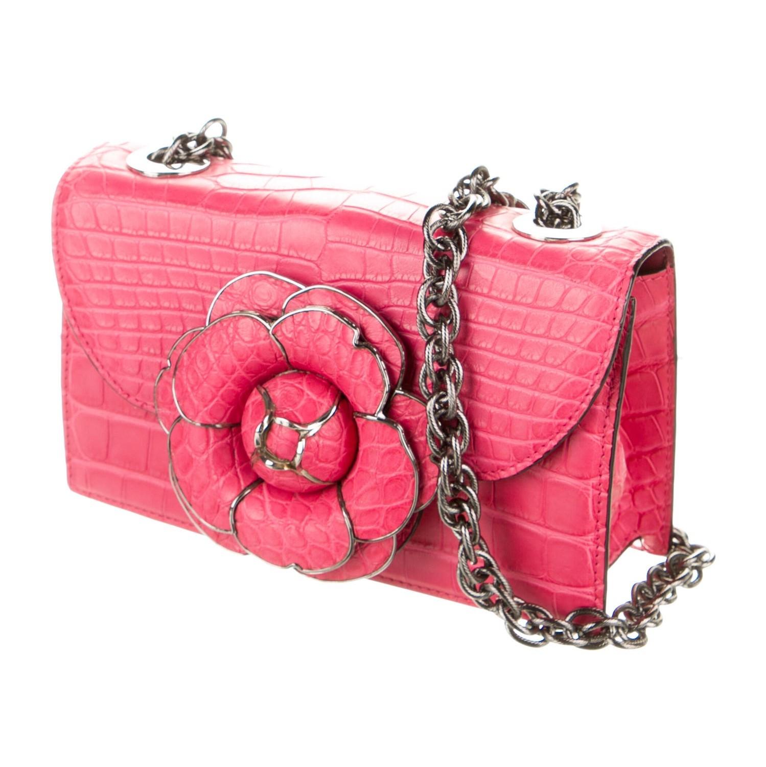 Neu $8999 Oscar De La Renta Rosa Alligator Tro Tasche mit Box & Etikett  (Pink)