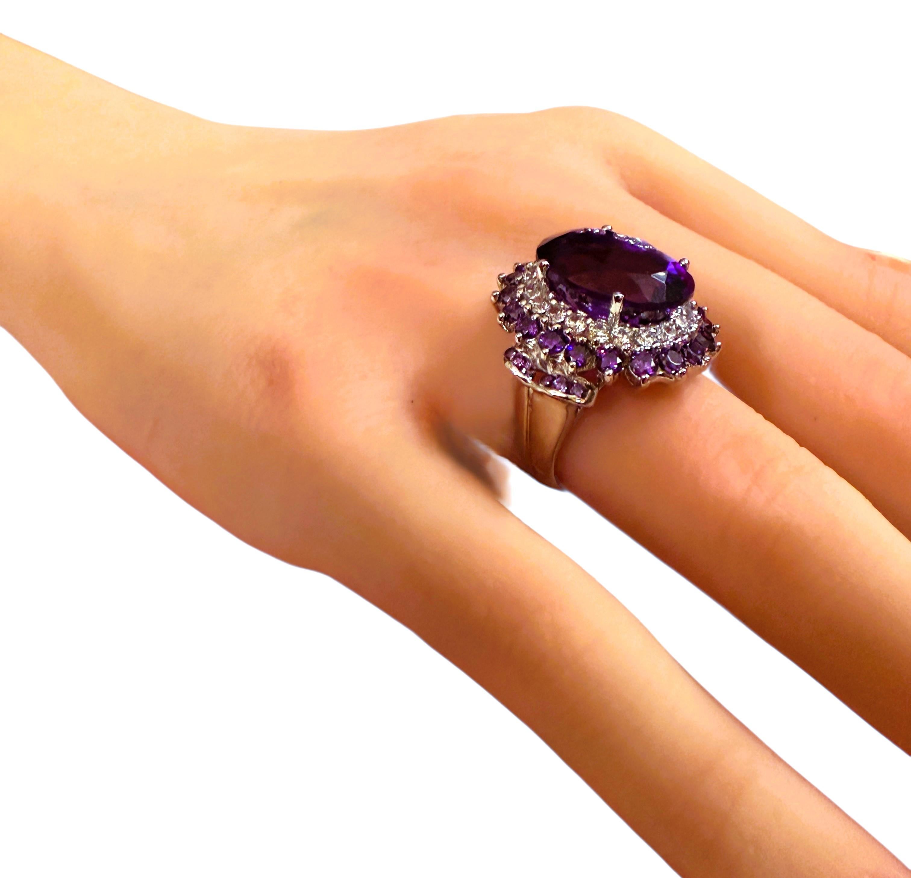Nuovo anello in sterling con ametista e zaffiro tagliato a diamante da 9,30 carati, misura 6 in vendita 1