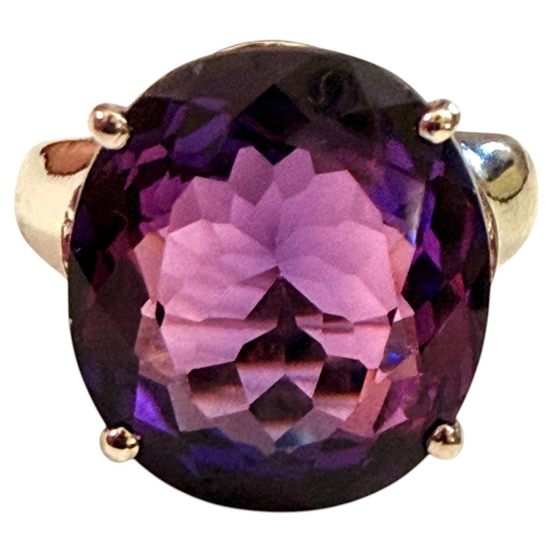 New 9.32 Carat Amethyst & Diamond Cut Sapphire Sterling Silver Ring