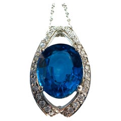 Nuevo Collar Colgante de Plata de Ley con Topacio Azul de 9,60 Quilates y Zafiro talla Diamante