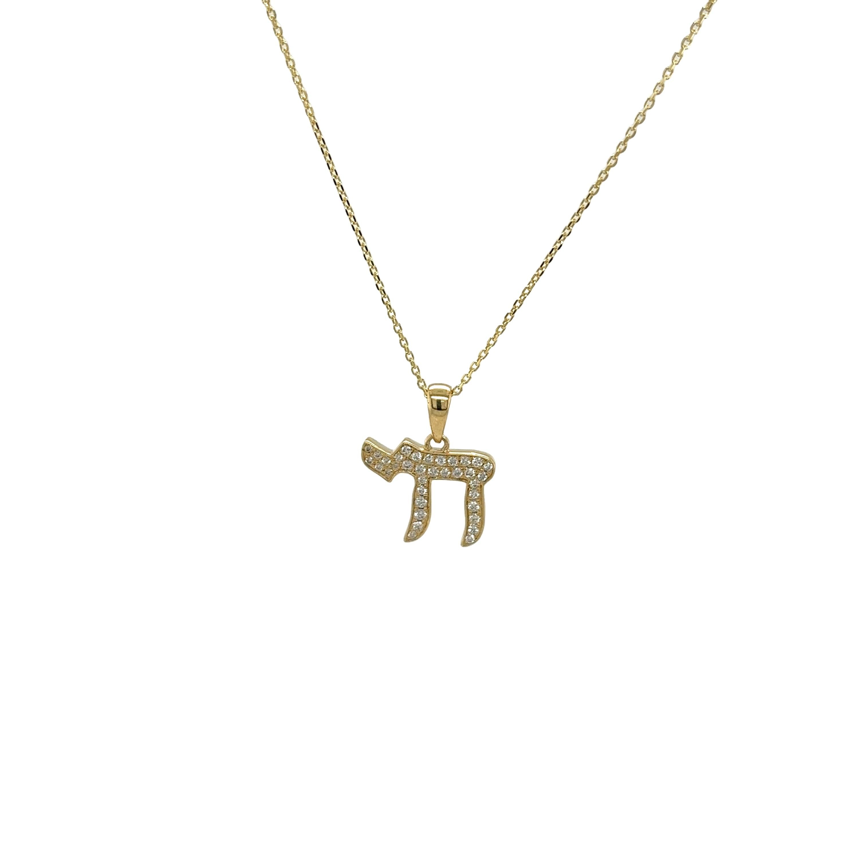 New 9ct Yellow Gold Diamond Hai Pendant Necklace, With 0.13ct of Diamonds In New Condition In London, GB