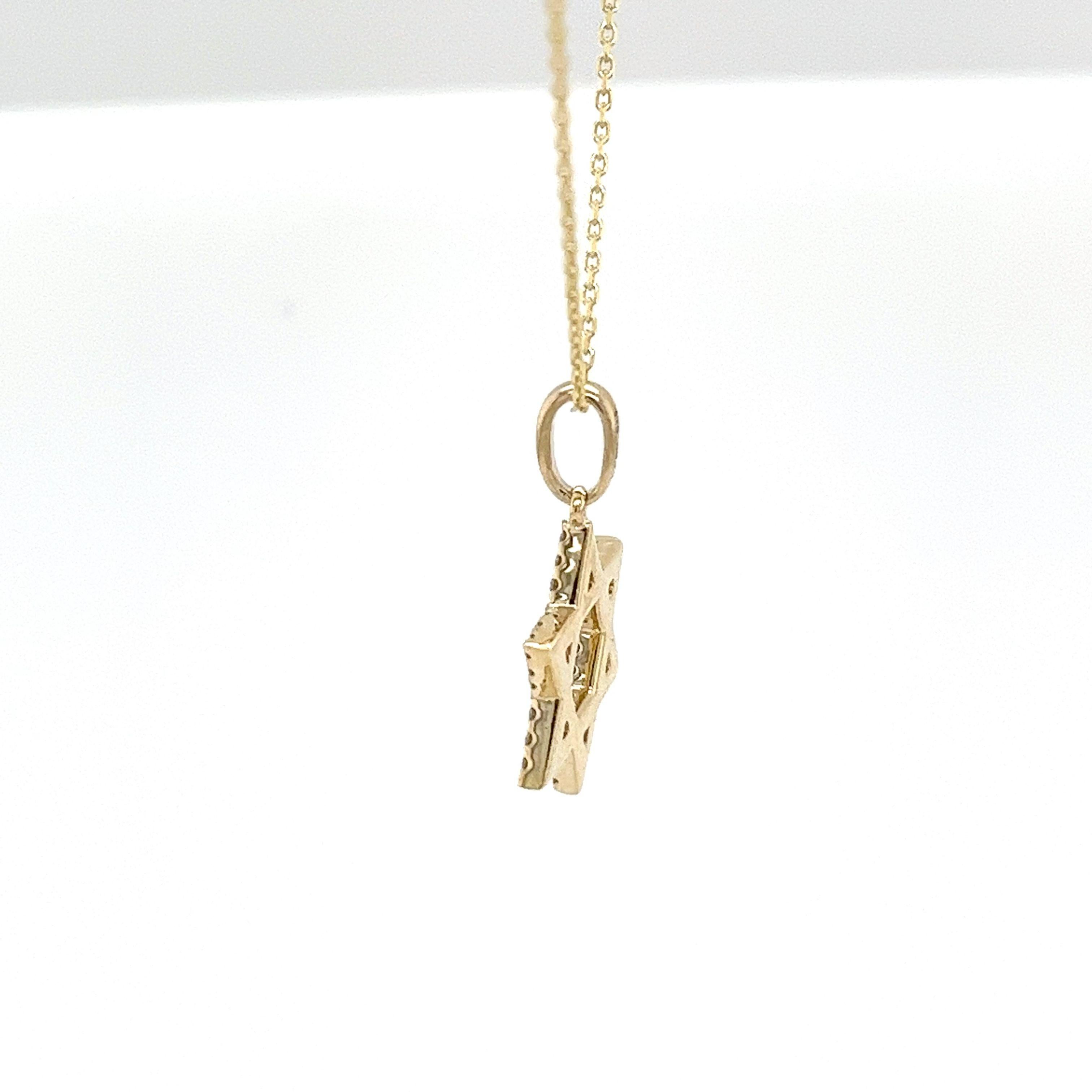 Women's or Men's New 9ct Yellow Gold Diamond Star of David Necklace, With 0.20ct of Diamonds For Sale