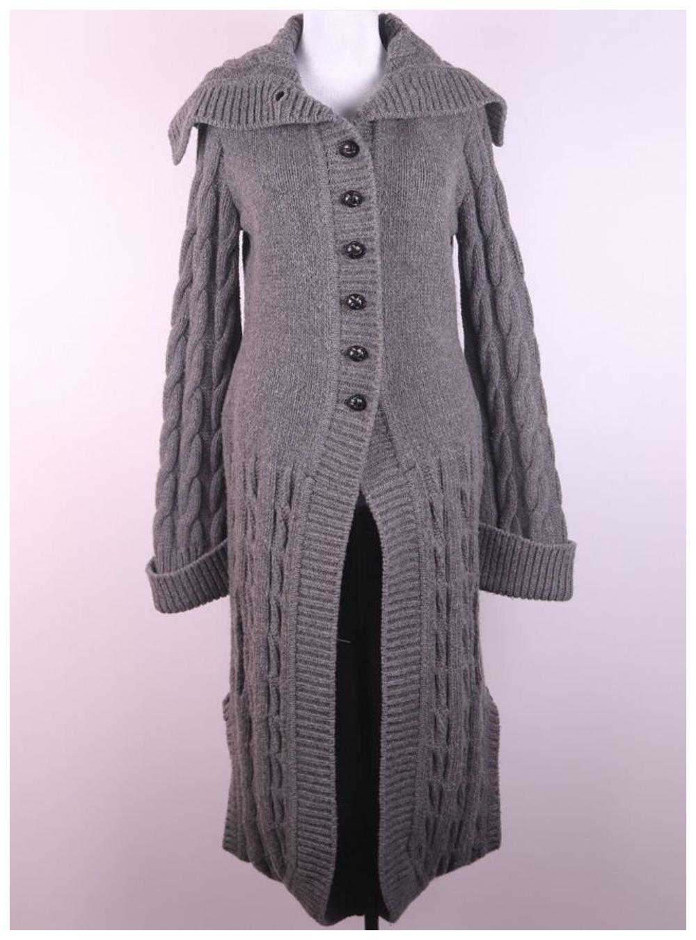 New A/W 2006 ALEXANDER McQUEEN The Widows of Culloden Knit Cardigan Coat For Sale 2