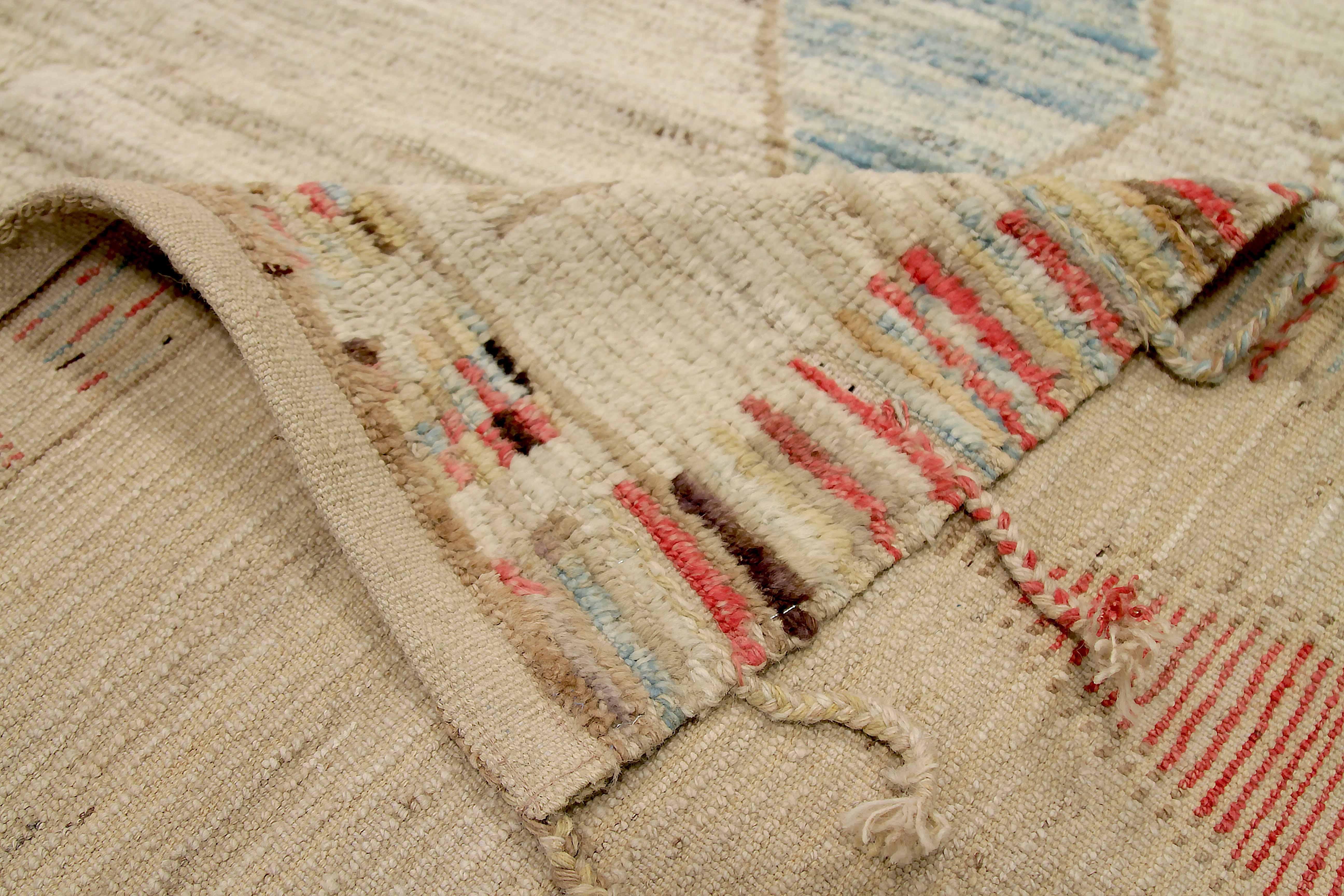 Marokkanischer afghanischer Teppich im marokkanischen Design im Zustand „Neu“ im Angebot in Dallas, TX
