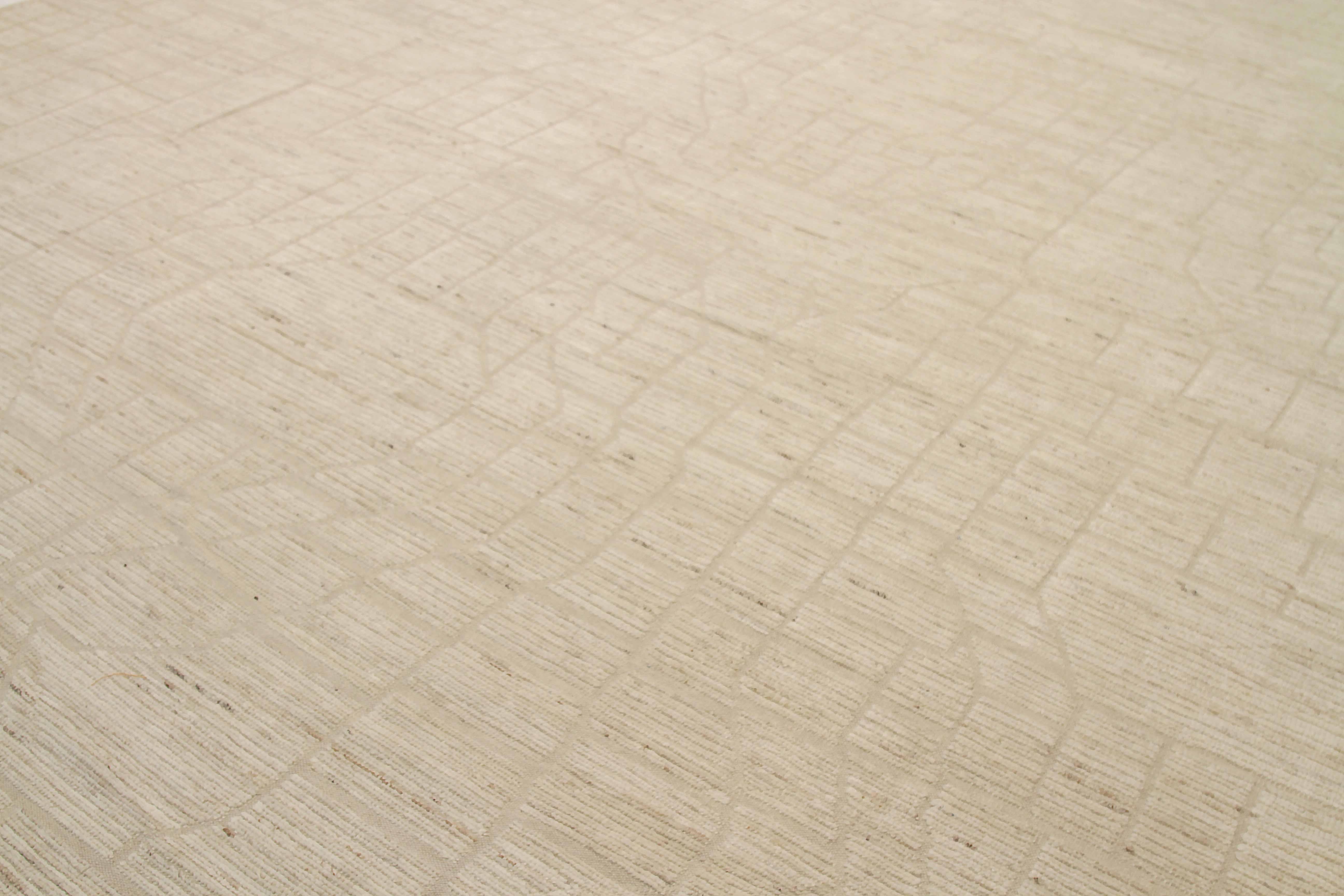Hand-Woven Afghanistan Moroccan Over Size Rug Circa 1990 - Wool Ivory Taupe Design - 92175 For Sale
