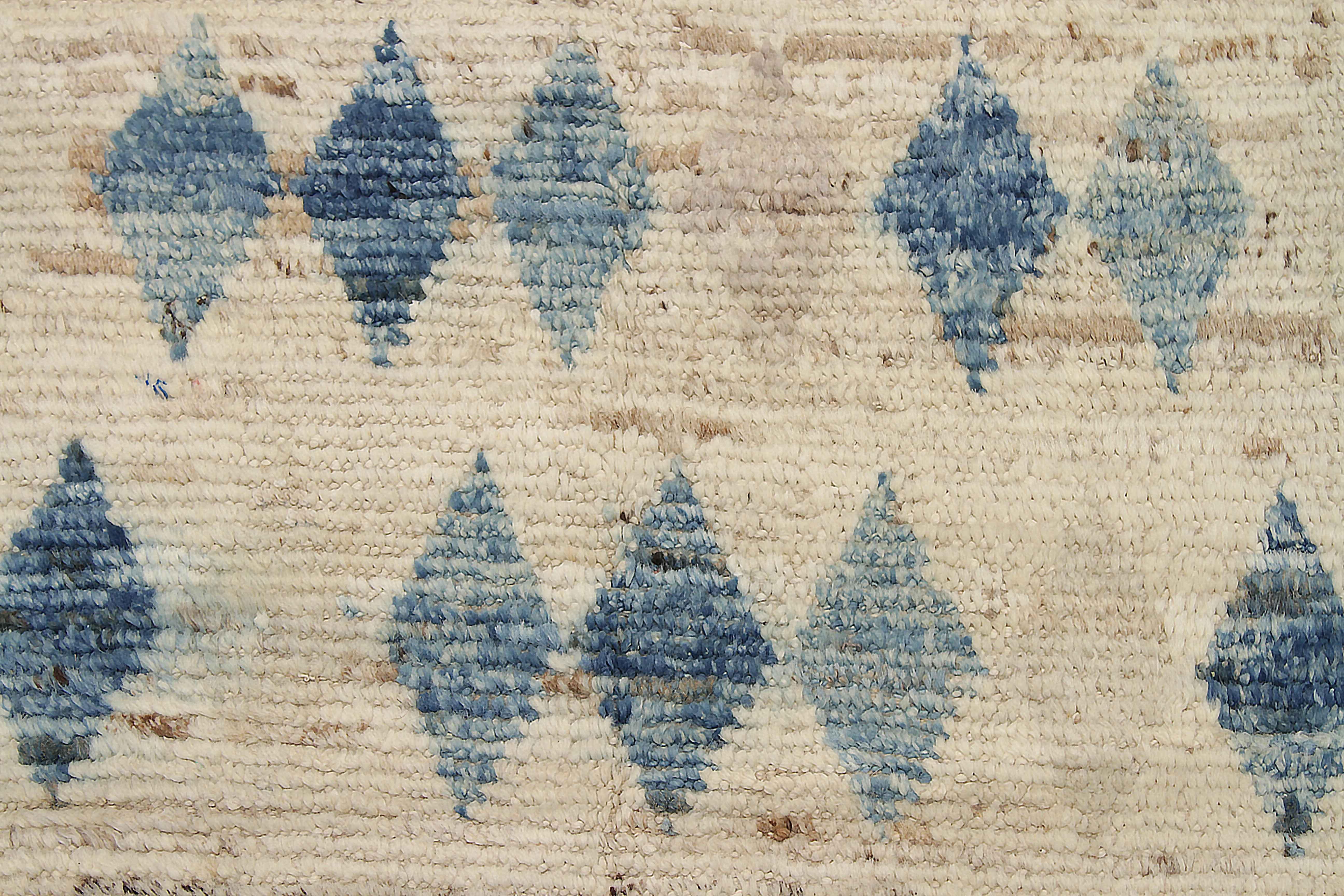 Marokkanischer Afghanistan-Läufer Circa 1990 - Wolle Blau Elfenbein Design - 92296 im Zustand „Hervorragend“ im Angebot in Dallas, TX