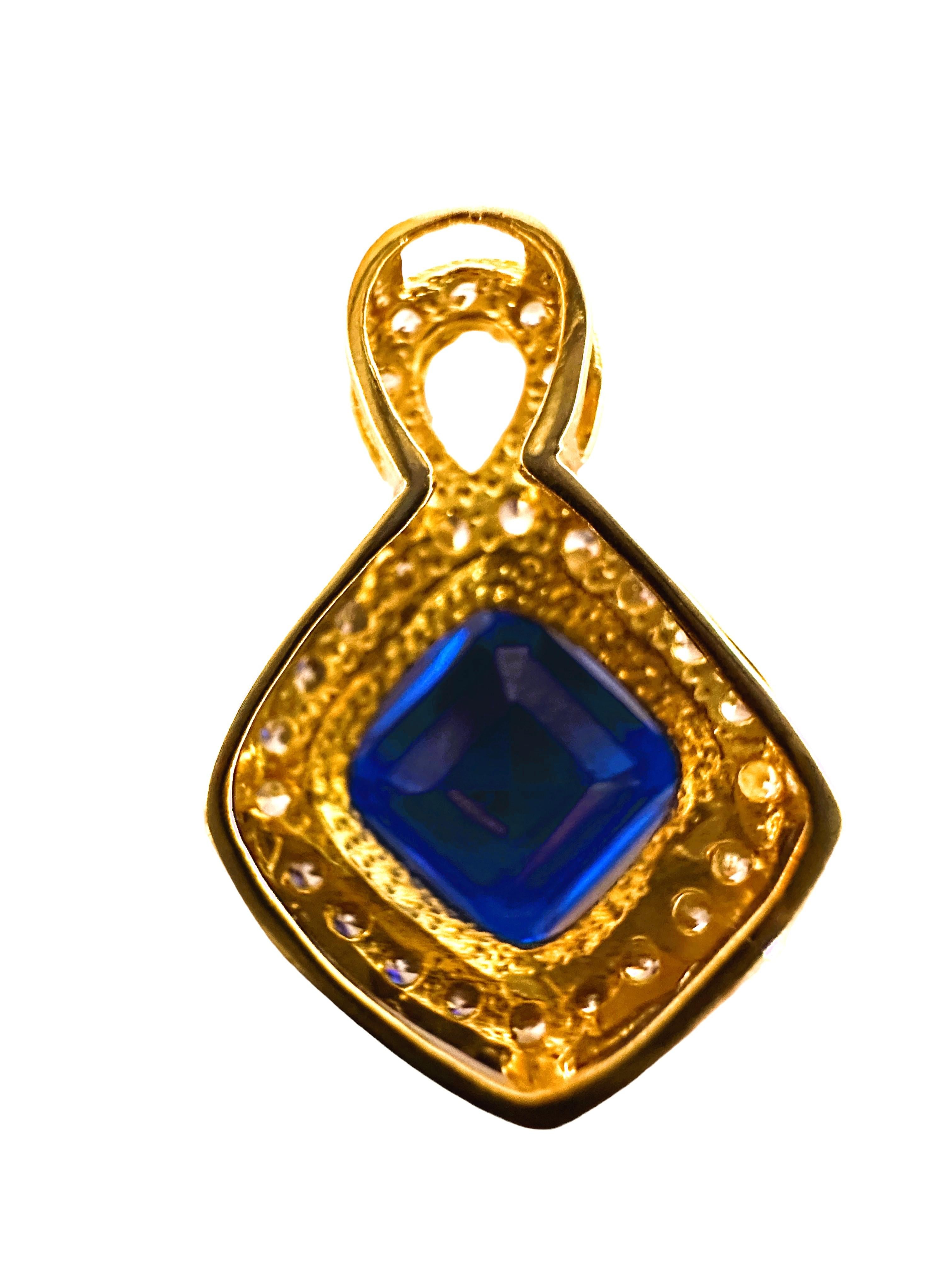 New African 10.2 Ct Swiss Blue Topaz Yellow Gold Plated Sterling Pendant For Sale 1