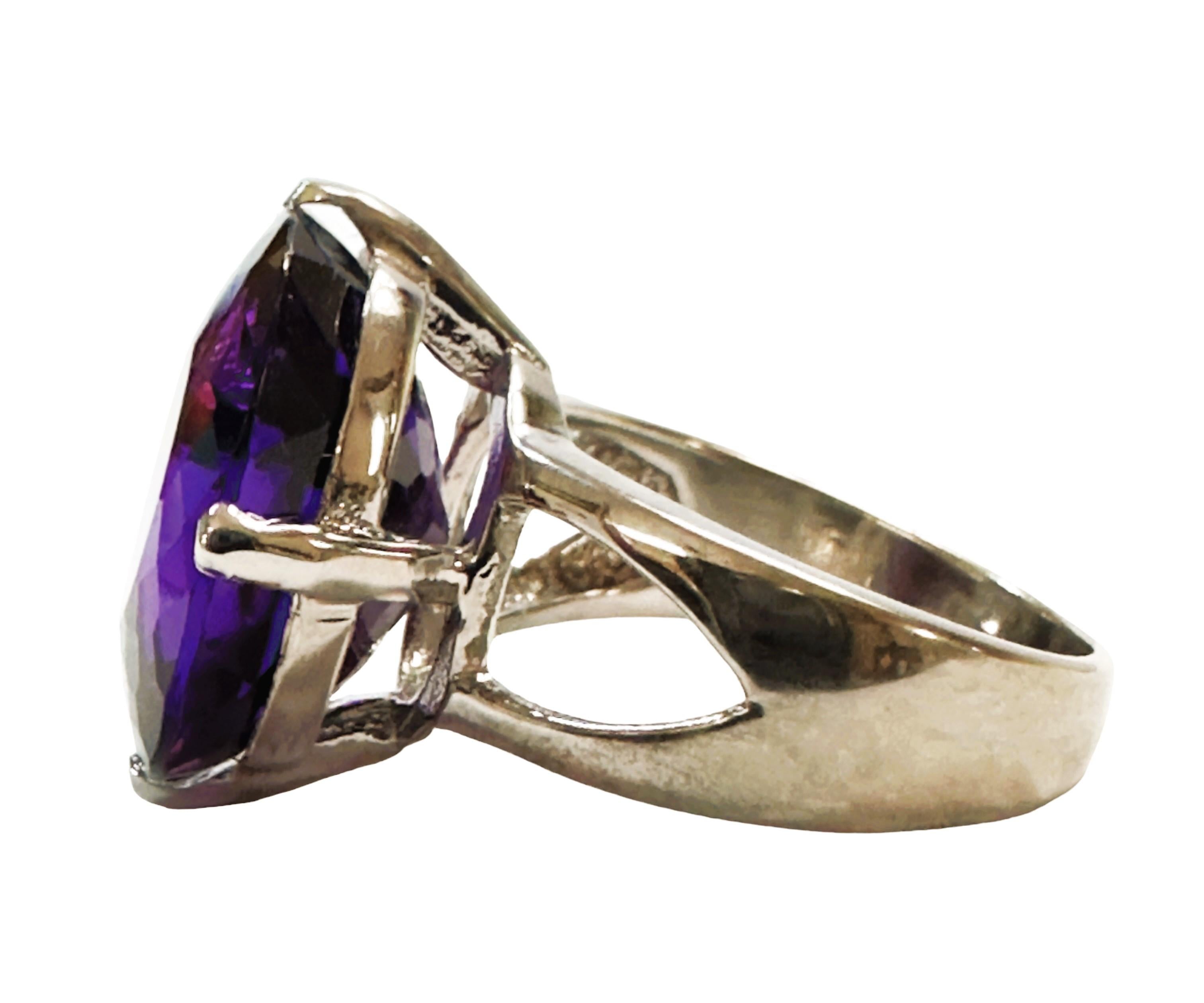 Art Deco New African 11.80 Ct Purple Amethyst Sterling Ring Size 6.25 For Sale