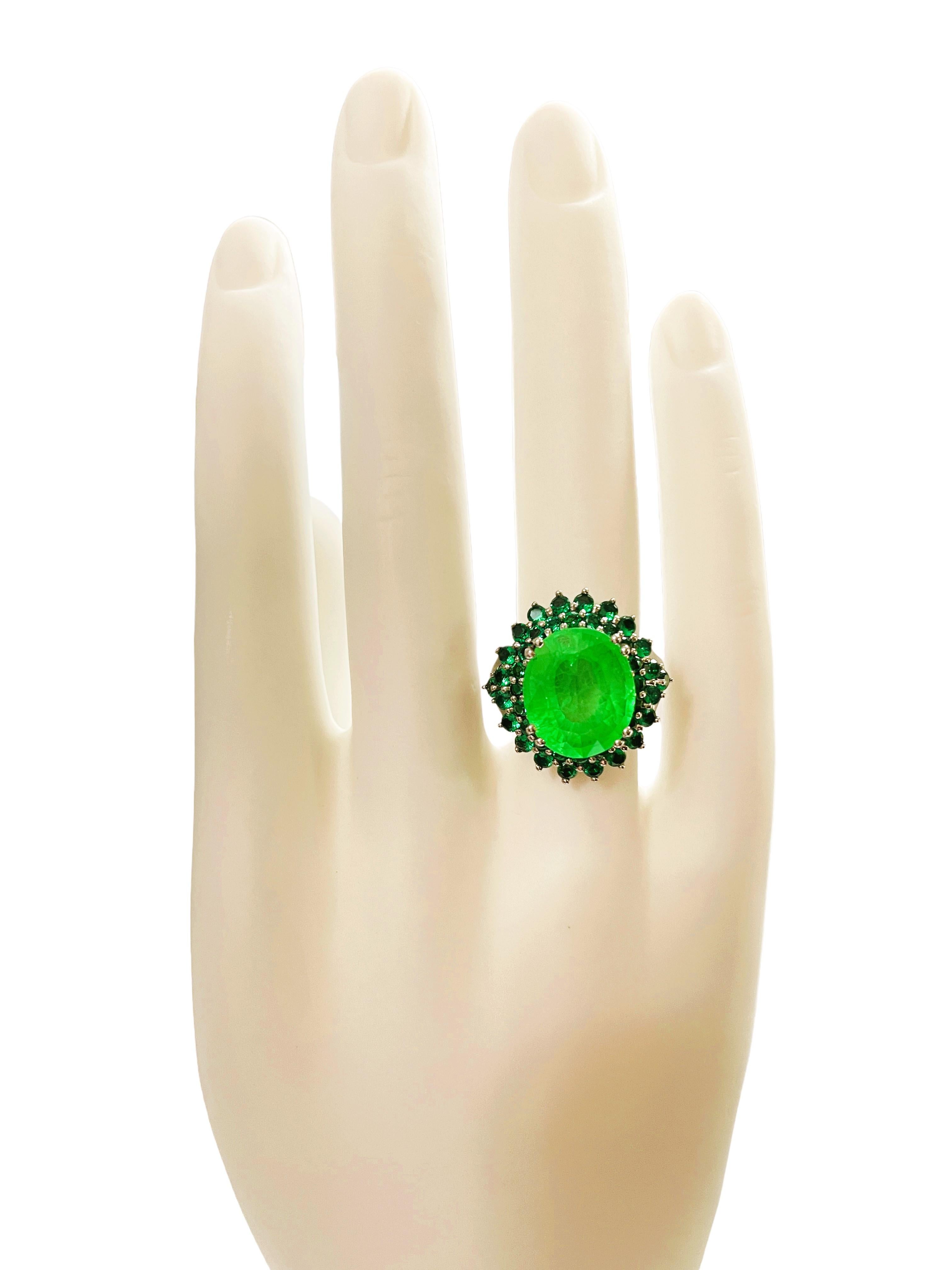 New African 11.9 Ct Emerald Green Garnet & Green Sapphire Sterling Ring 4