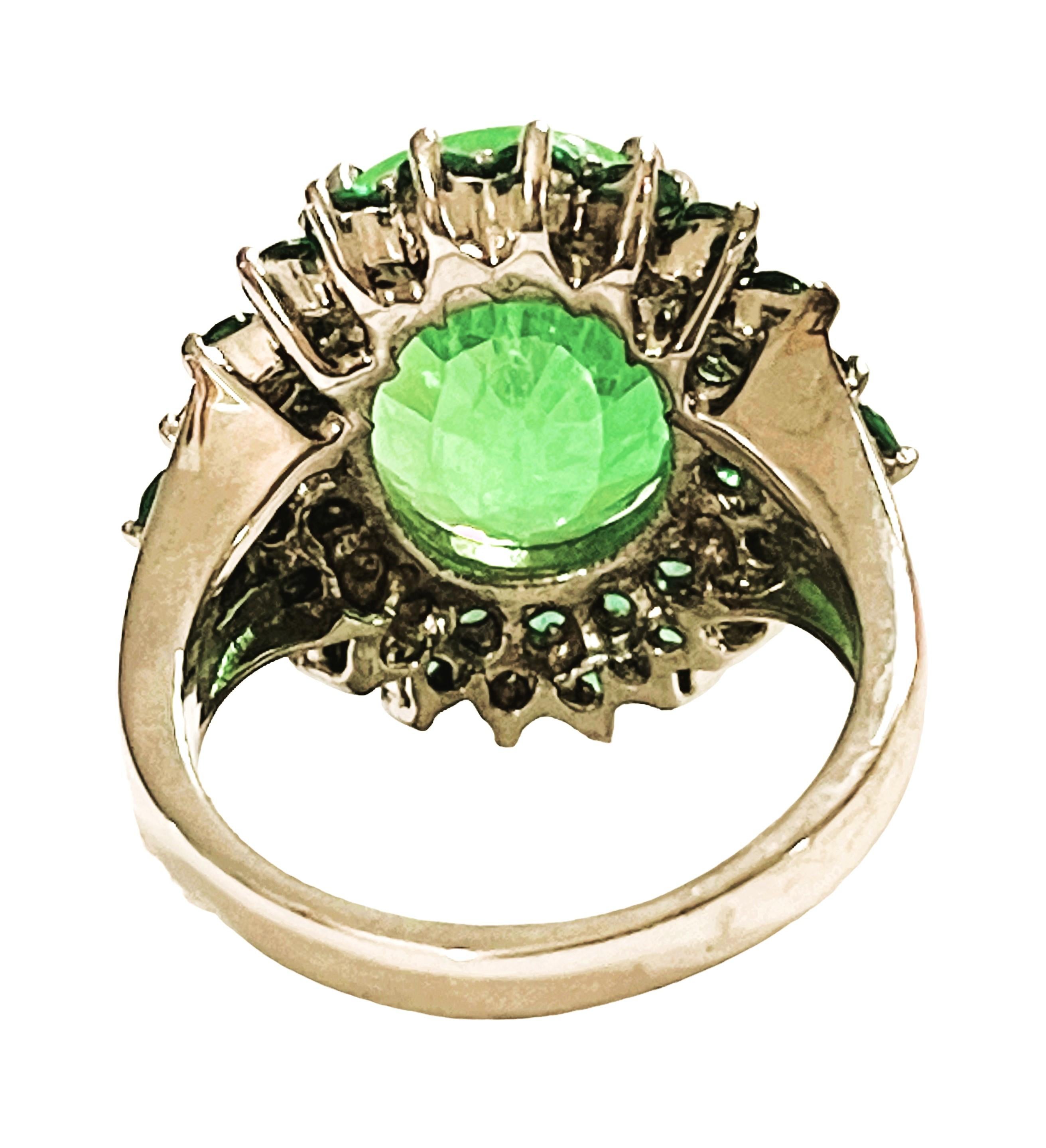 New African 11.9 Ct Emerald Green Garnet & Green Sapphire Sterling Ring In New Condition In Eagan, MN