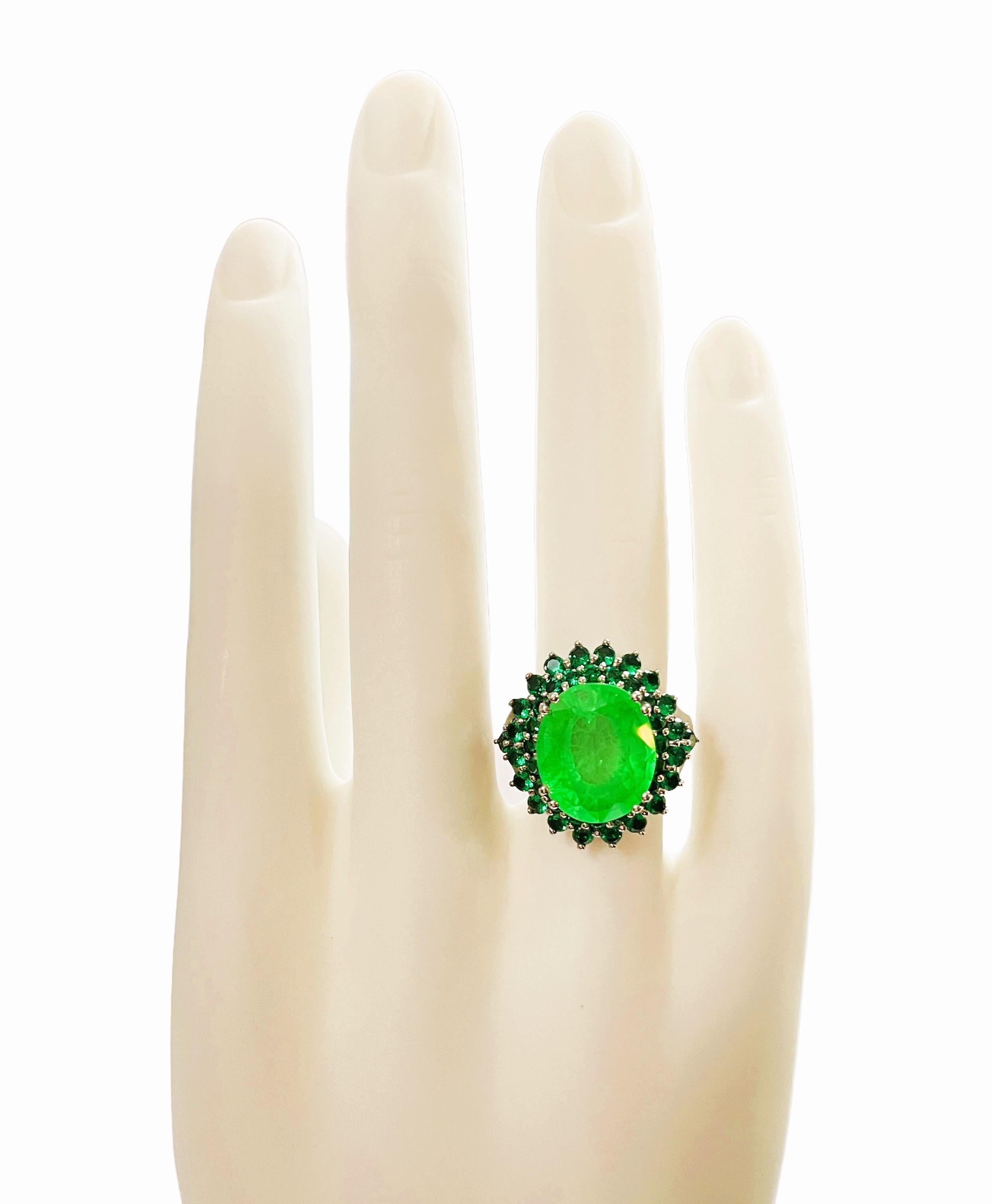 New African 11.9 Ct Emerald Green Garnet & Green Sapphire Sterling Ring 2