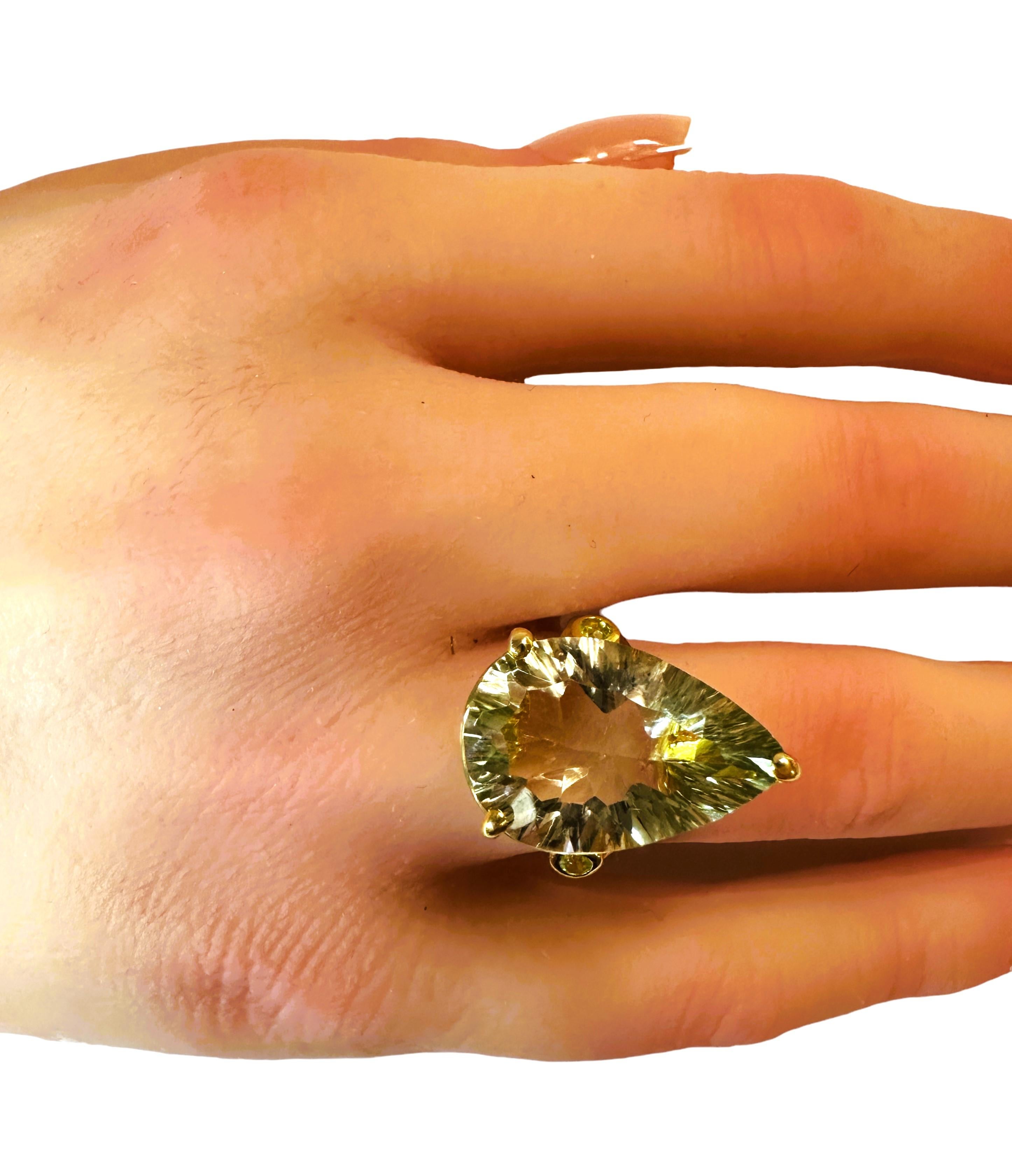 Neuer afrikanischer 12 Karat grüner Amethyst Gelbgold vergoldeter Sterling Ring Größe 7 1