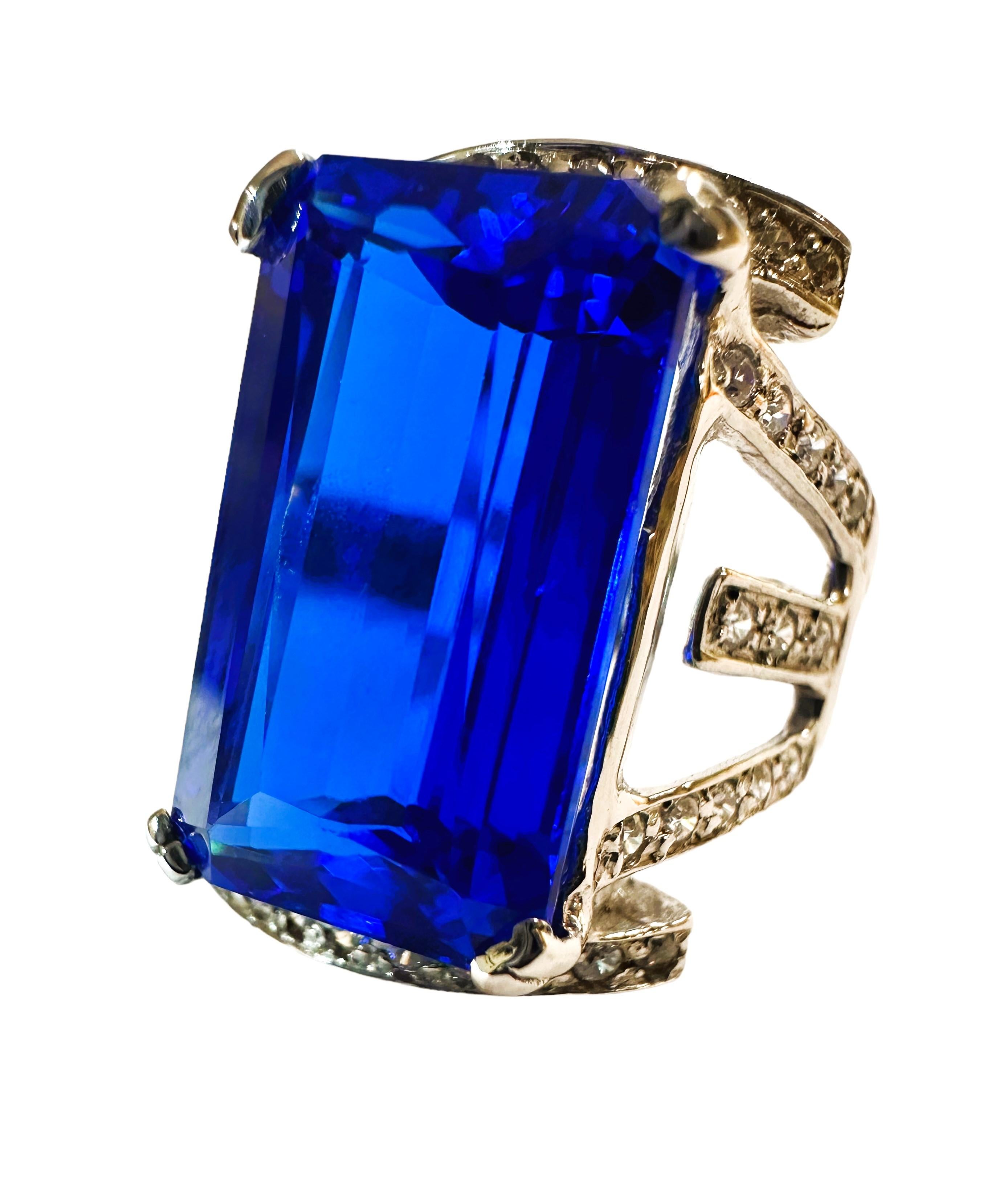 Women's New African 12.0 ct Neon Blue Topaz & White Sapphire Sterling Ring Size 6