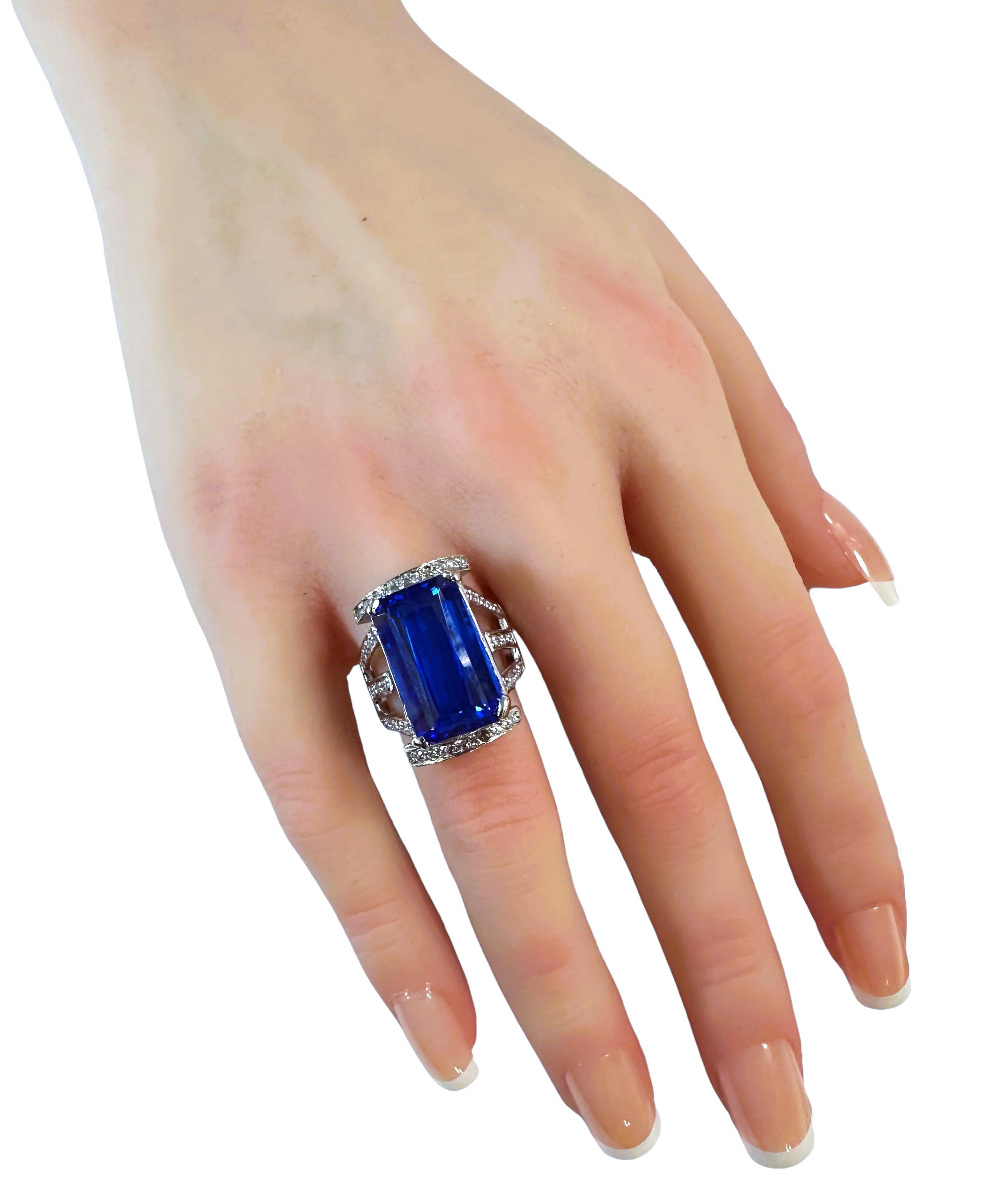 New African 12.0 ct Neon Blue Topaz & White Sapphire Sterling Ring Size 6 1