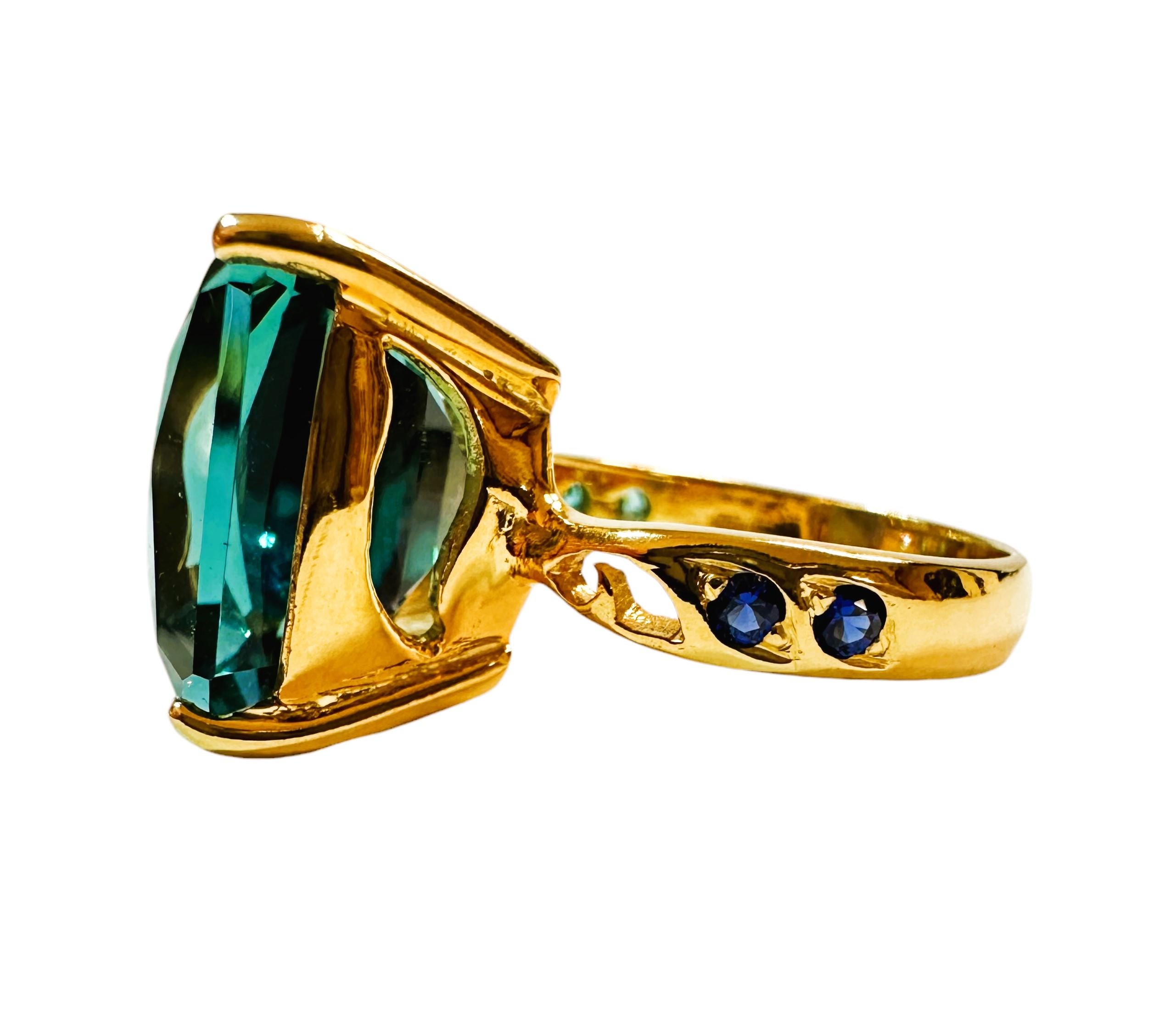 Neuer afrikanischer 12,90 Karat Teal Blauer Turmalin & Saphir R vergoldeter Sterling Ring (Art déco)