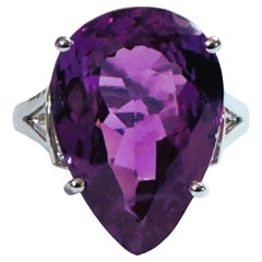 New African 13.10 Carat Blue Purple Color Changing Sapphire Sterling Ring