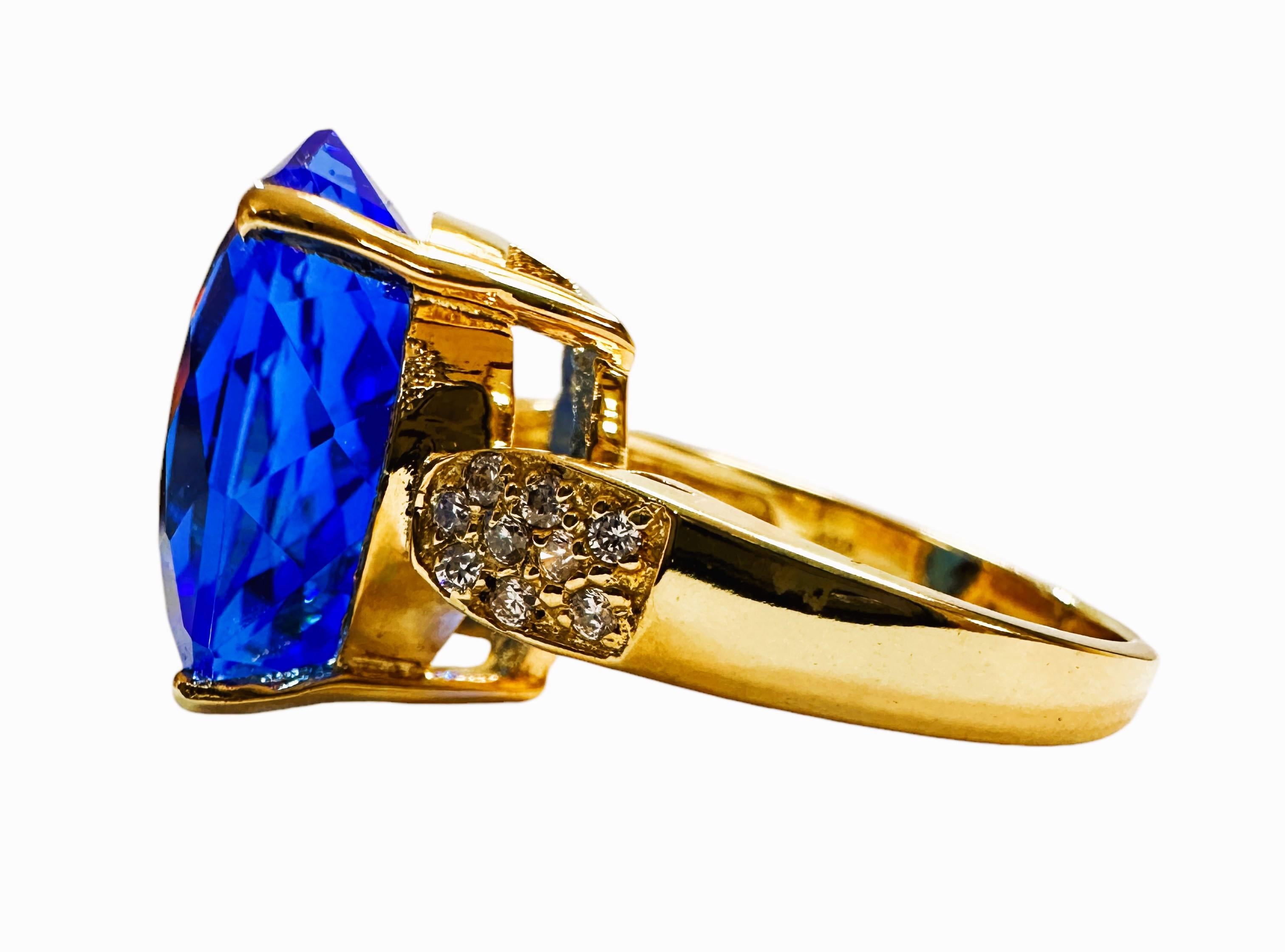 Art Deco New African 13.6 Ct Royal Blue Topaz Yellow Gold Plated Sterling Ring