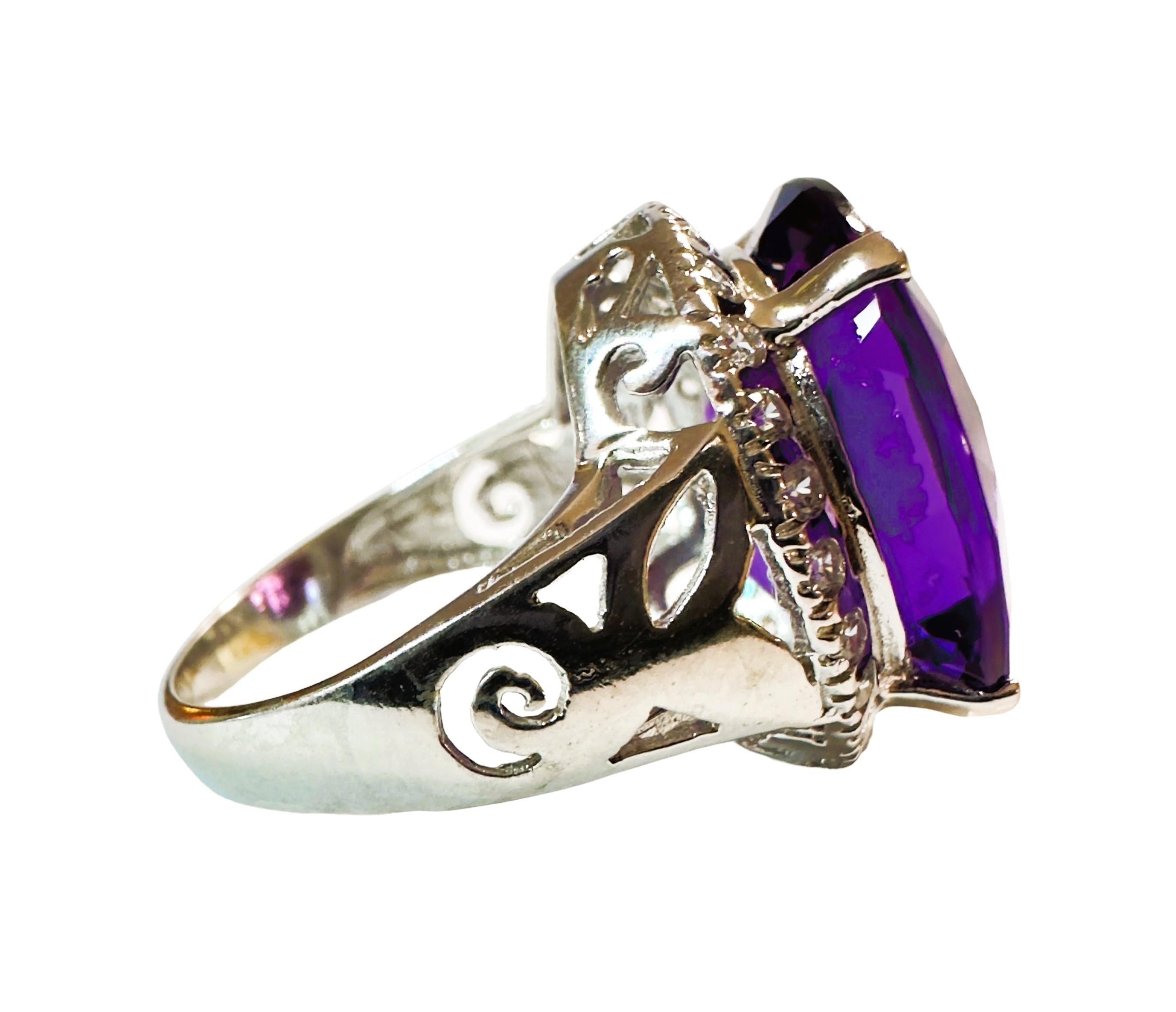 New African 14.80 Ct Blue Purple Sapphire Sterling Ring Size 6.75 In New Condition For Sale In Eagan, MN