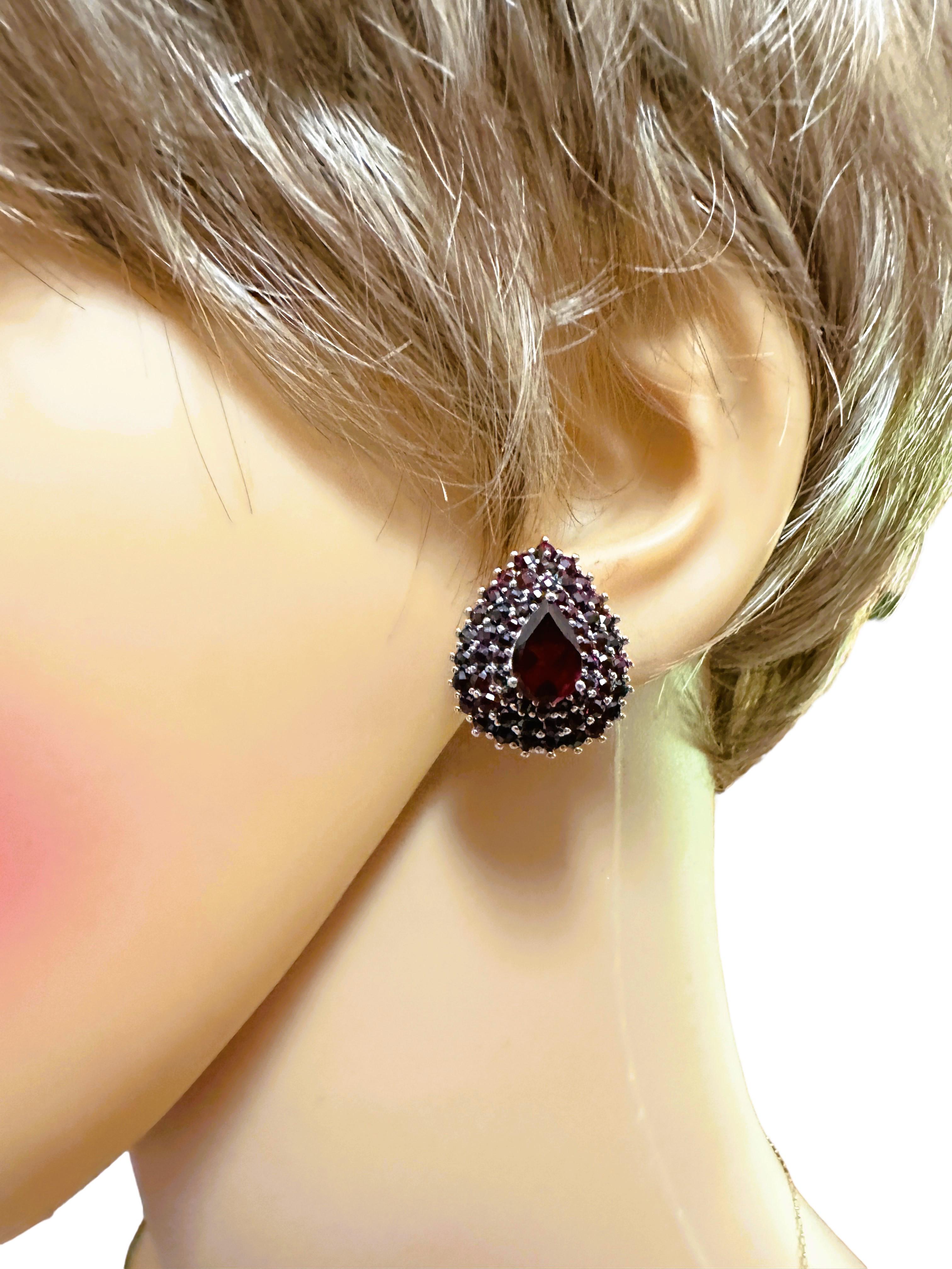 Art Deco New African 2.66 Carat Mozambique Red Garnet Sterling Earrings For Sale