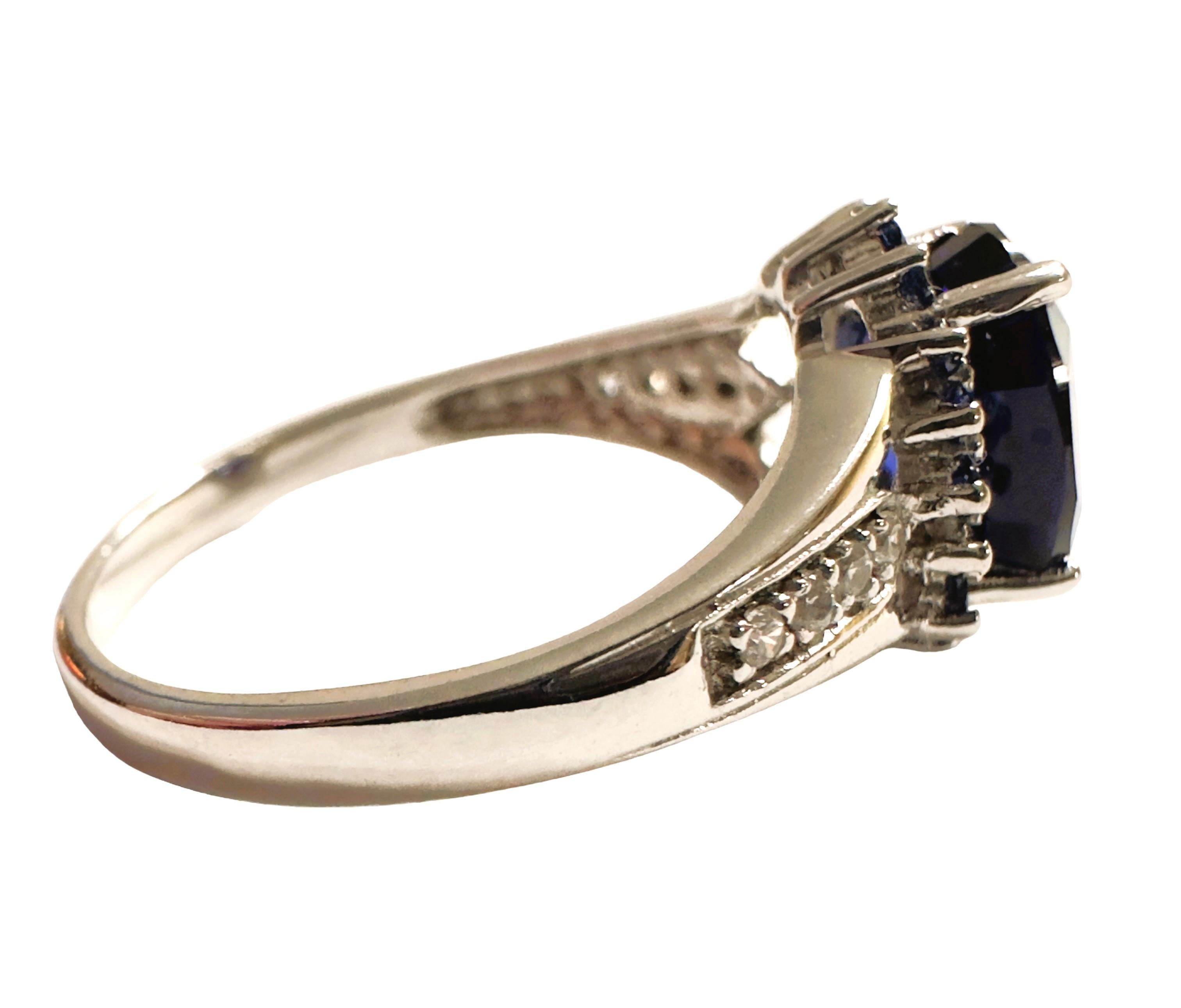 New African 2,9 Carat Deep Blue Sapphire & White Sapphire Sterling Ring Taglia 7 In condizioni Nuovo in vendita a Eagan, MN