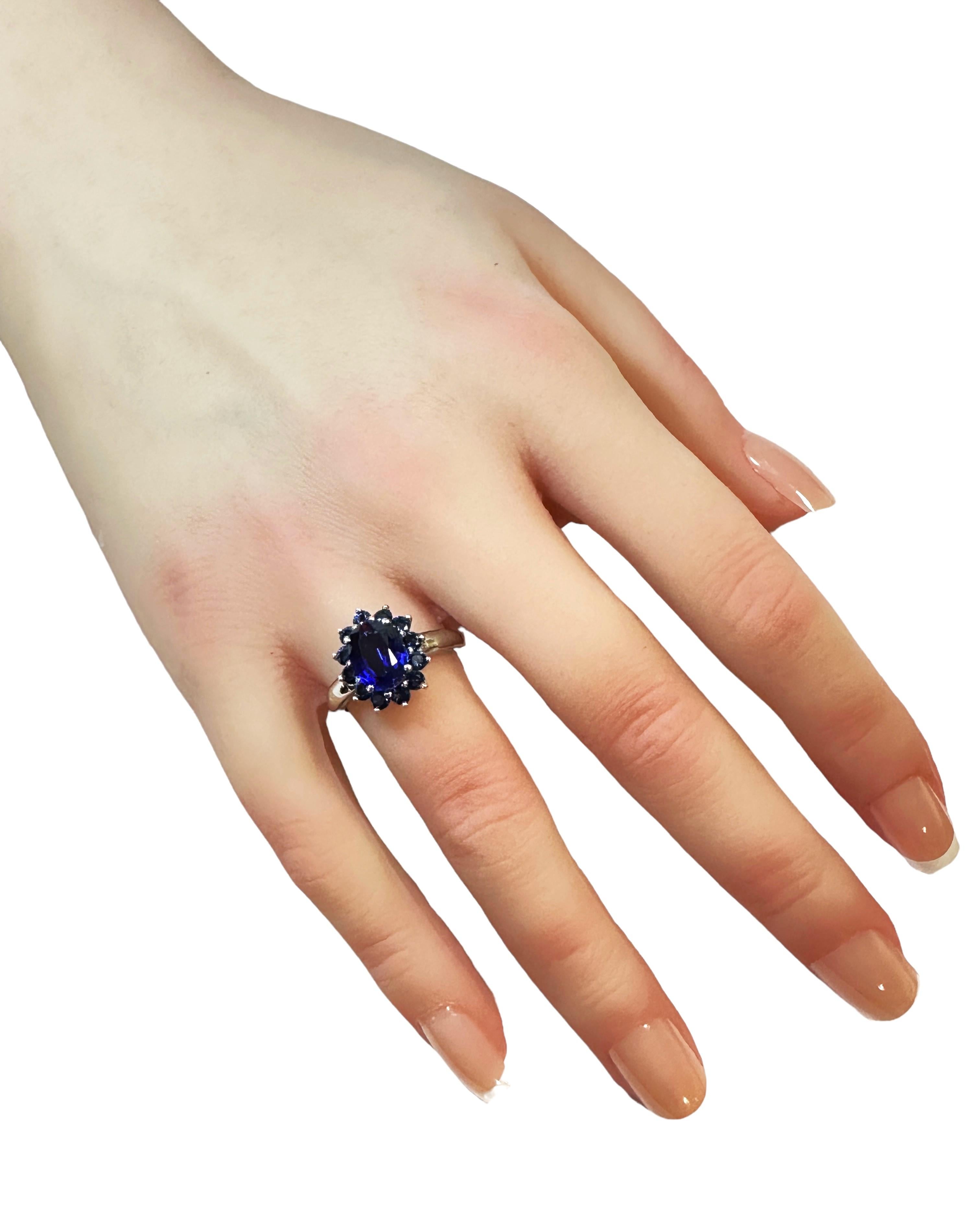 New African 3.20 Ct Deep Blue Sapphire Sterling Ring Size 6.25 For Sale 1