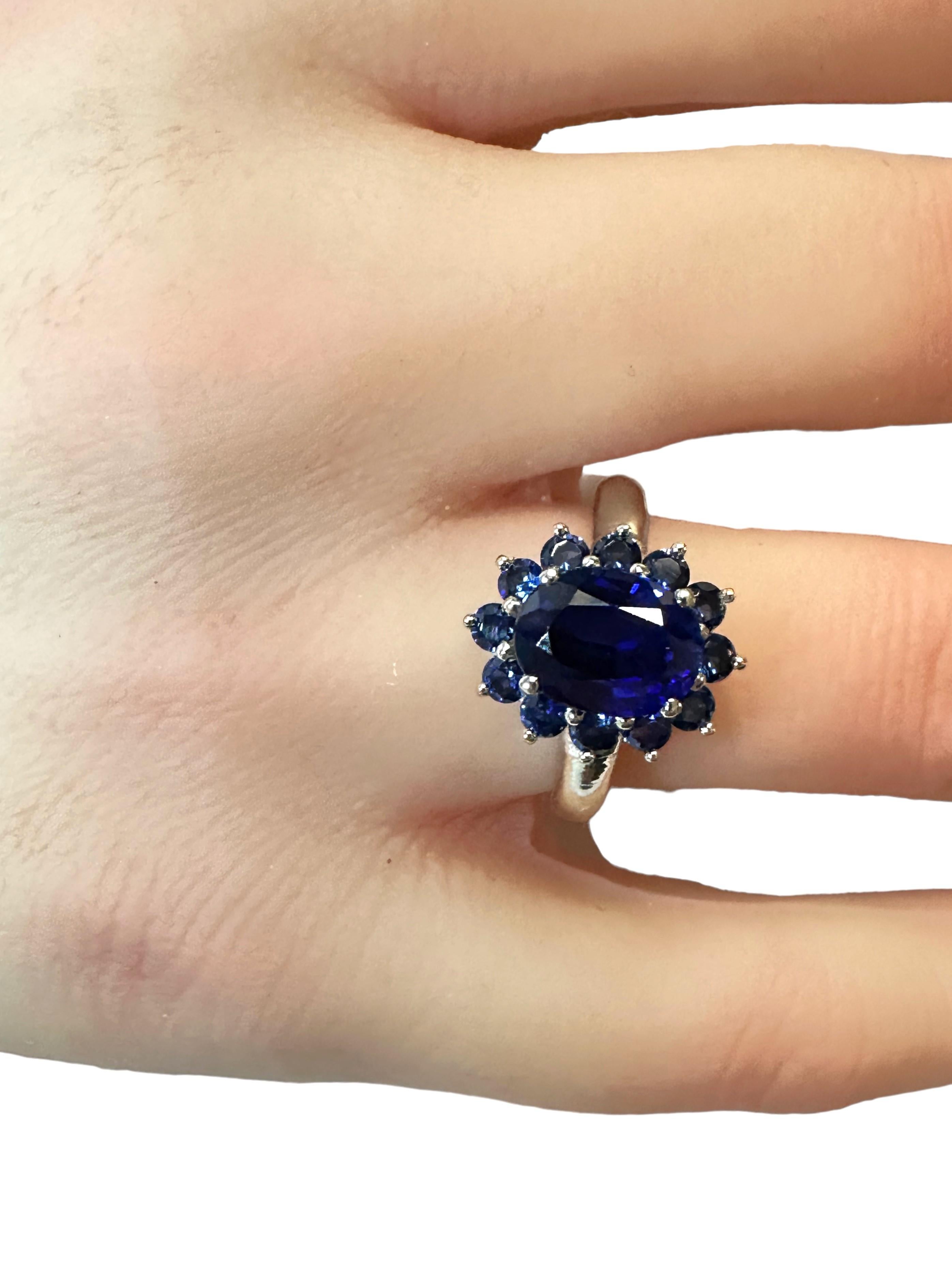 New African 3.20 Ct Deep Blue Sapphire Sterling Ring Size 6.25 For Sale 2