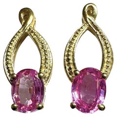 Nuevo Zafiro rosa fucsia africano de 3,4 ct Pendientes de plata chapados en oro amarillo