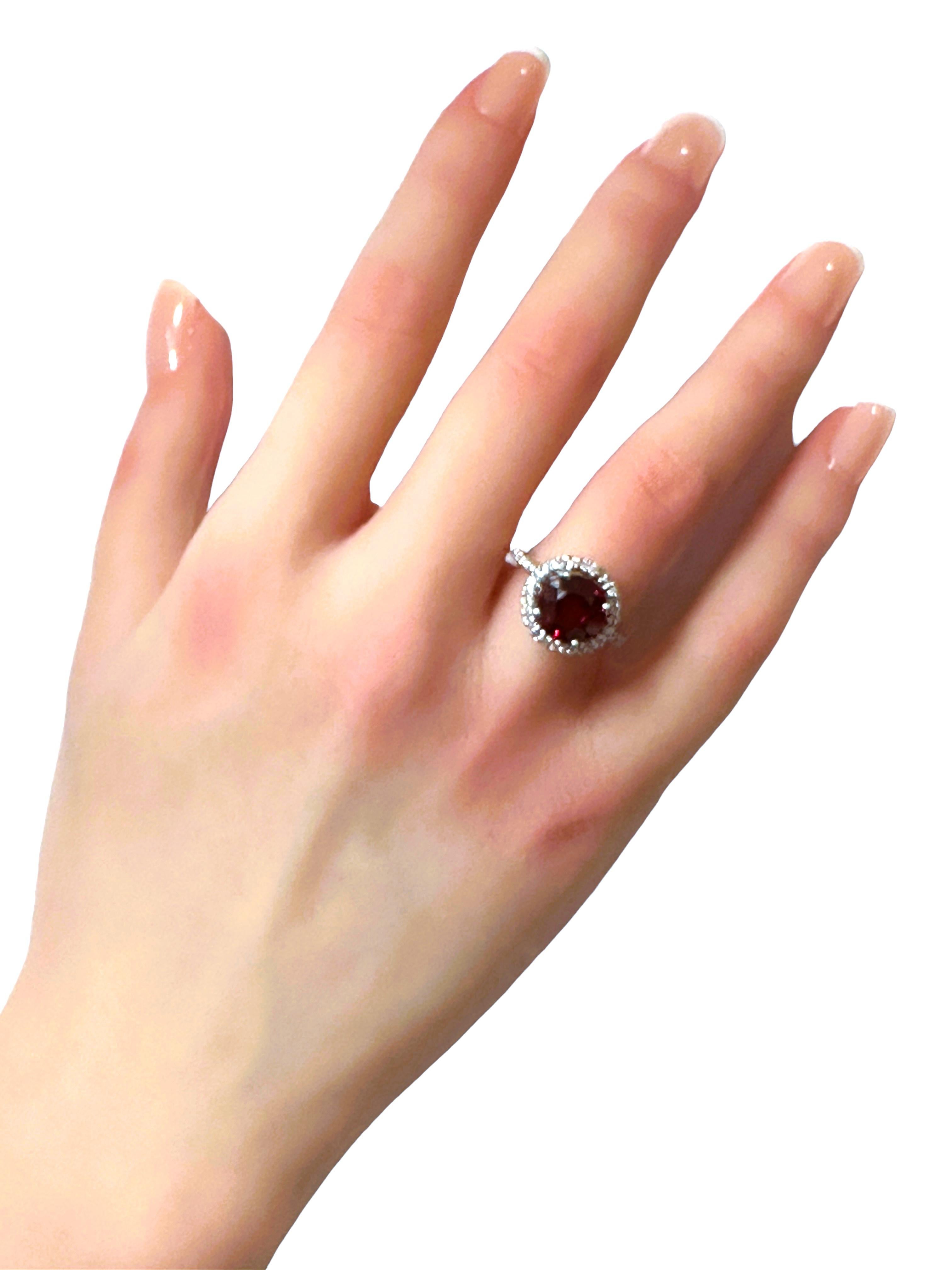 New African 3.5 ct Rasberry Red Sapphire & White Sapphire Sterling Ring For Sale 2