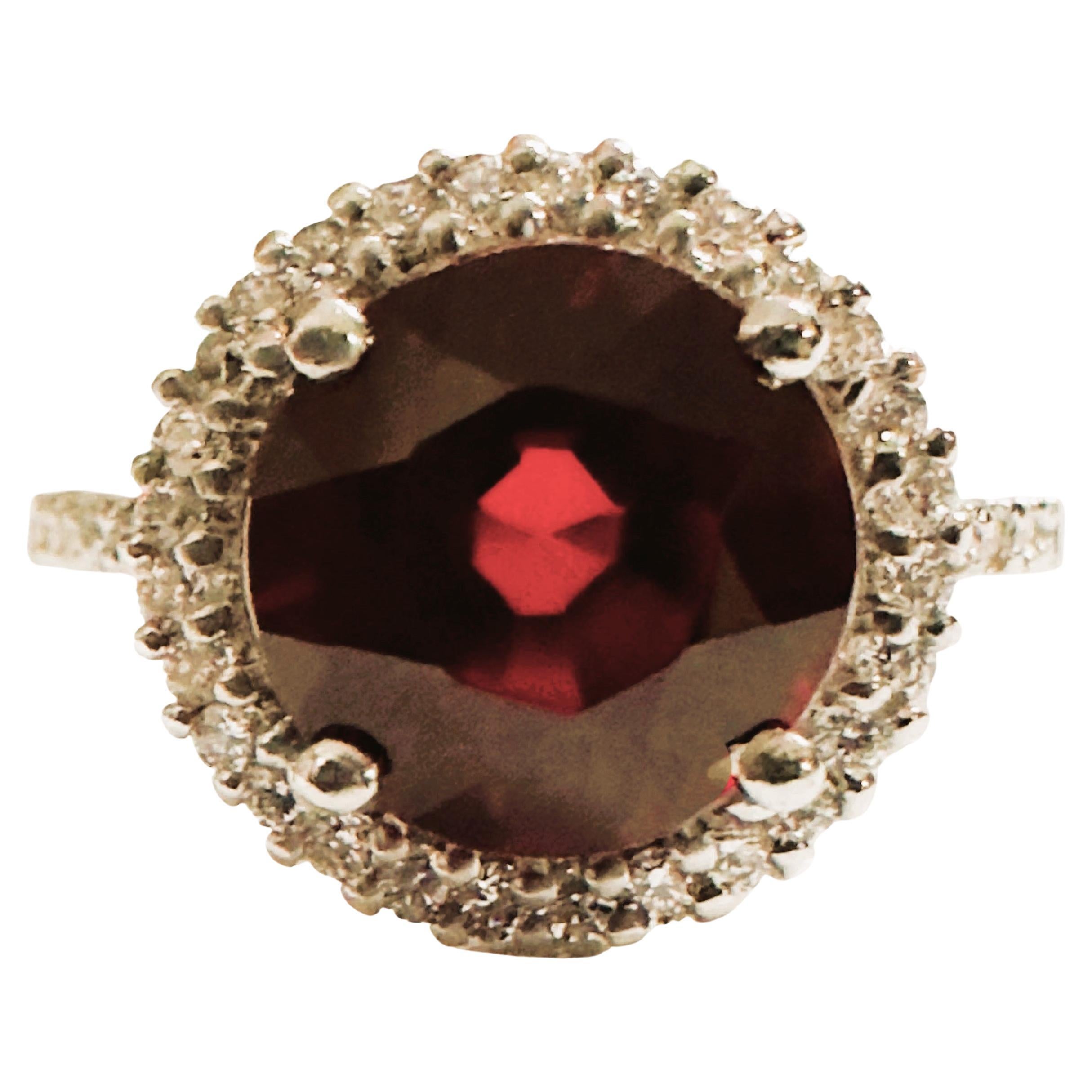 New African 3.5 ct Rasberry Red Sapphire & White Sapphire Sterling Ring For Sale