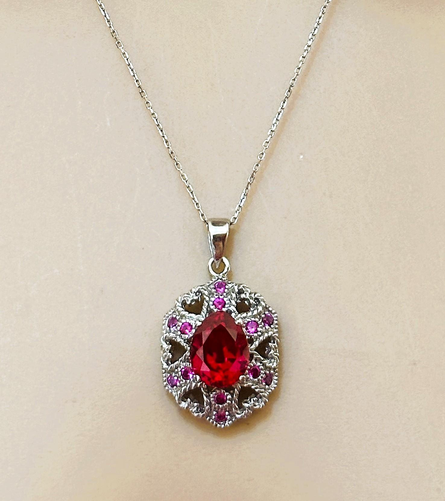New African 4.50 ct Pear Cut Red Sapphire Sterling Pendant Necklace In New Condition For Sale In Eagan, MN
