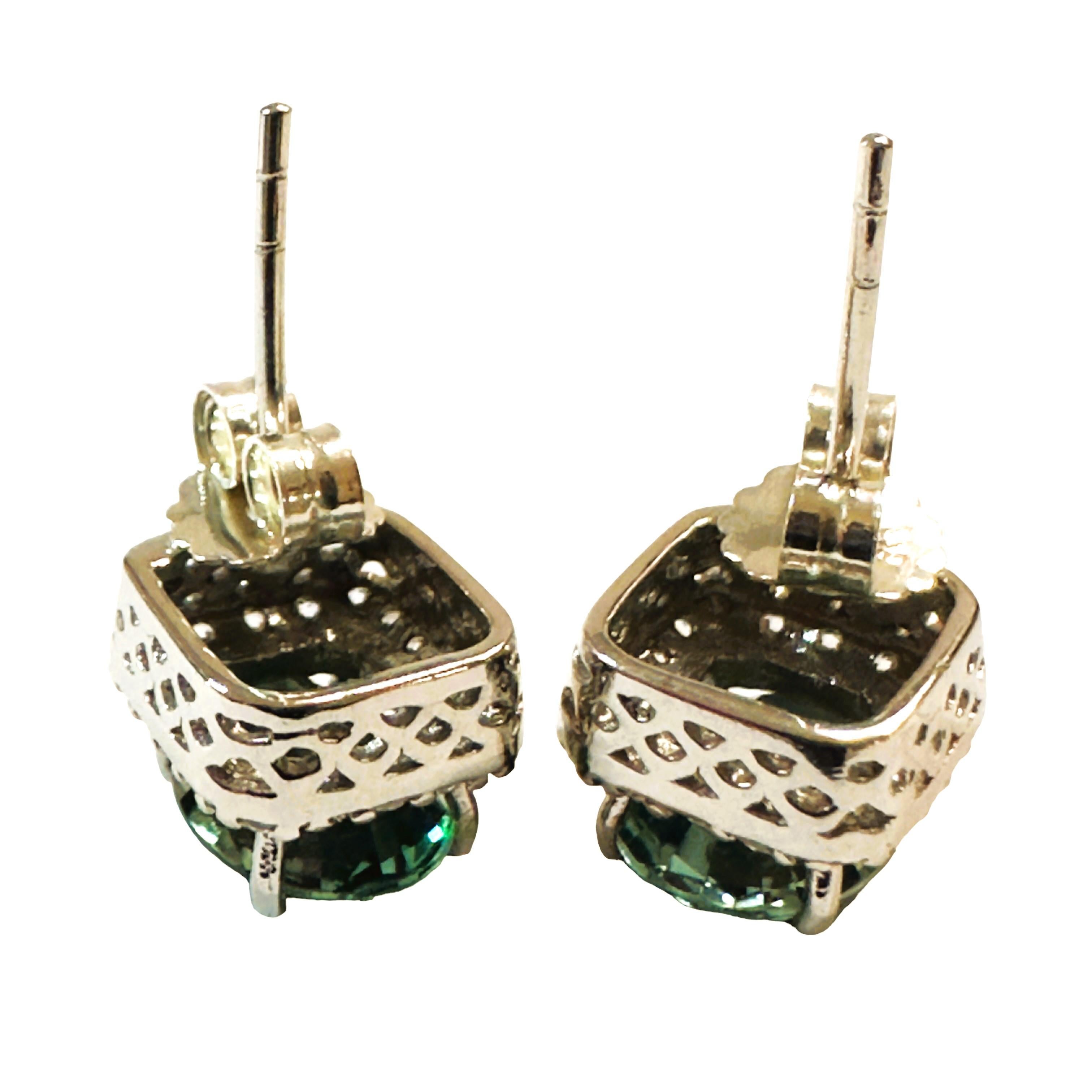 Women's New African 4.70 ct Green & White Sapphire Post Sterling Earrings For Sale