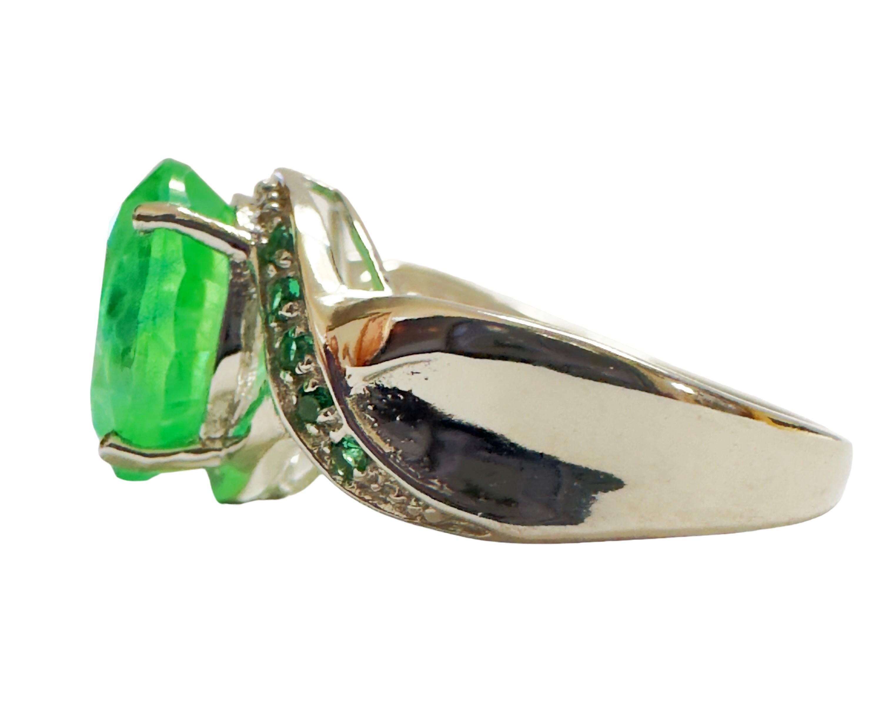 Art Deco New African 5 Ct Emerald Green Garnet Sapphire & Tsavorite Sterling Ring  For Sale