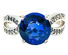New African 5.2 Ct Kashmir Blue & Light Blue Sapphire Sterling Ring