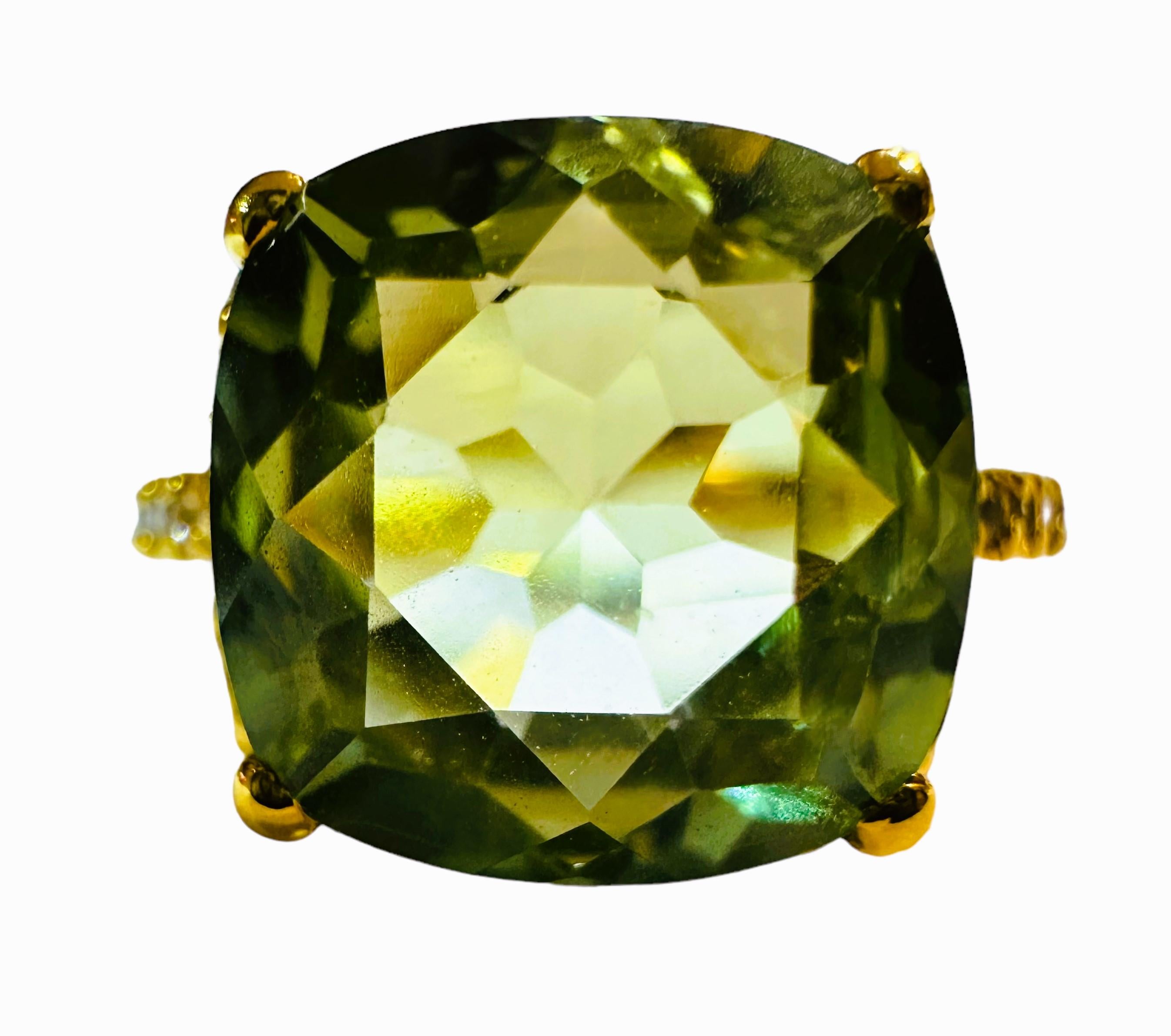 Neuer afrikanischer 5,20 Karat grüner Saphir Gelbgold vergoldeter Sterling-Ring 1