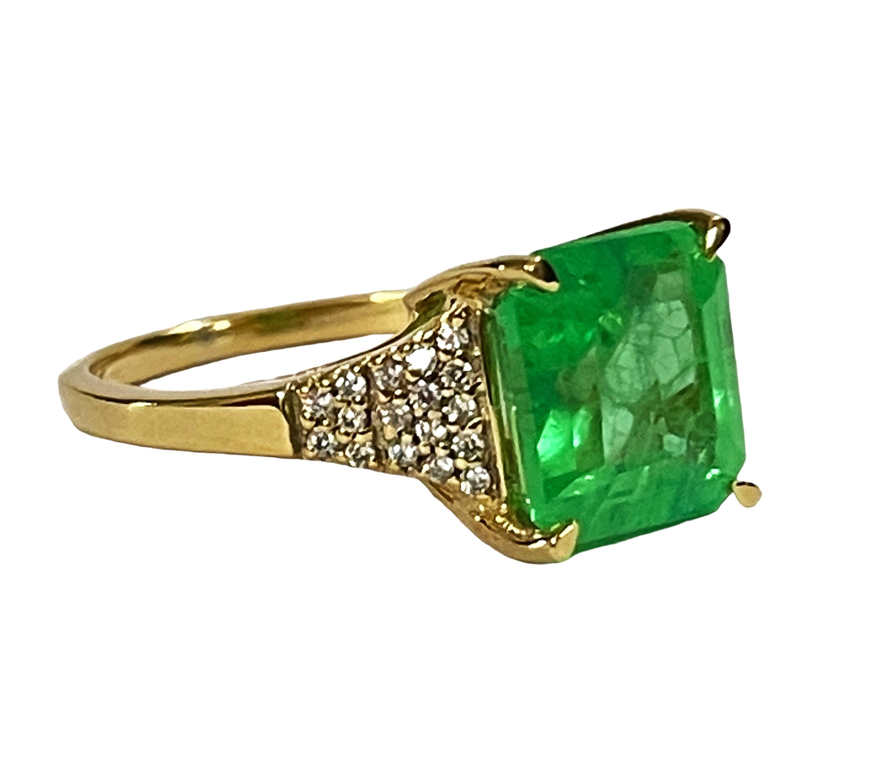 Women's New African 5.40 Carat Emerald Green Garnet Sapphire YGold Sterling Ring For Sale