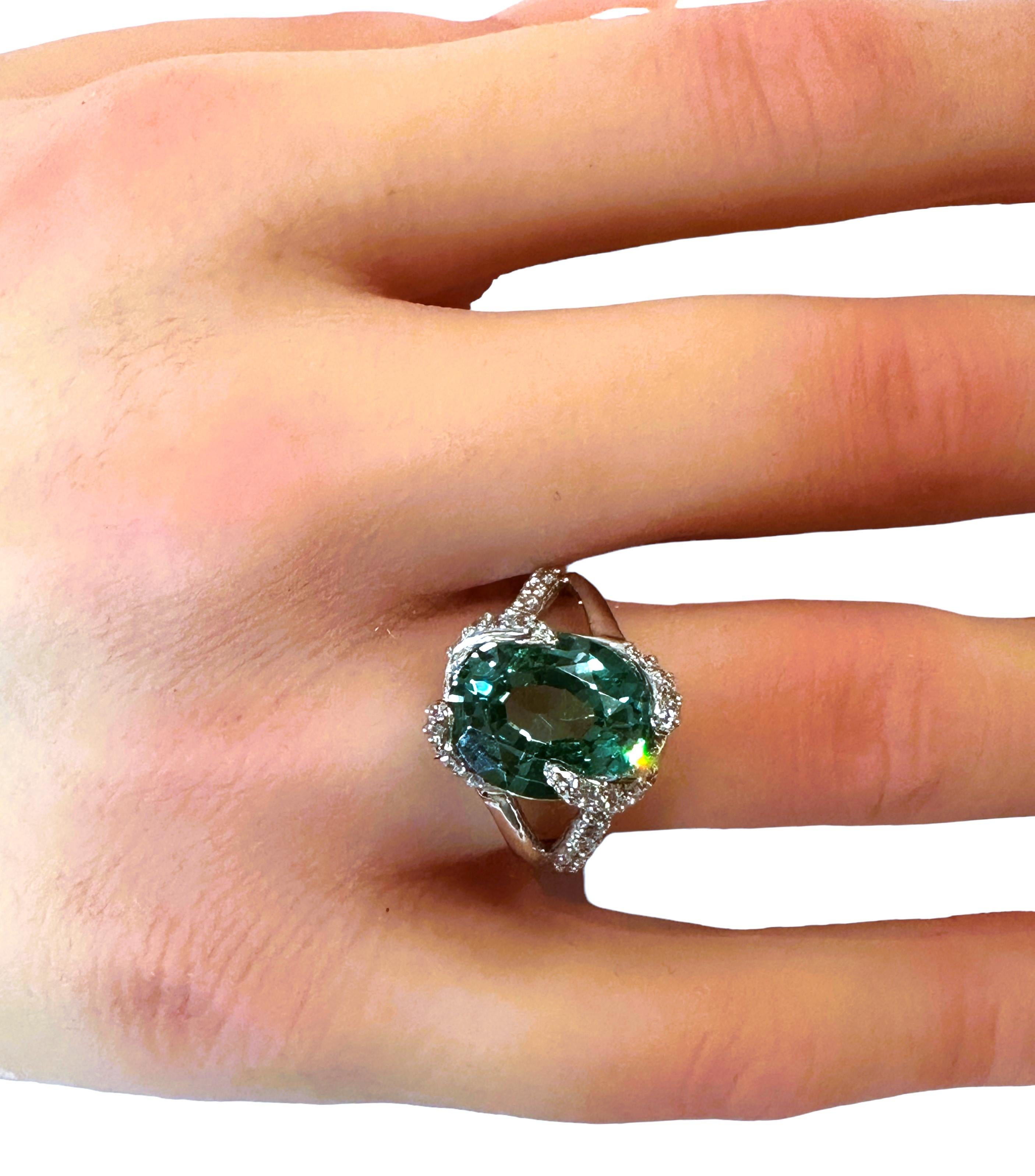 New African 5.5 ct Paraiba Green Tourmaline & Sapphire Sterling Ring For Sale 2