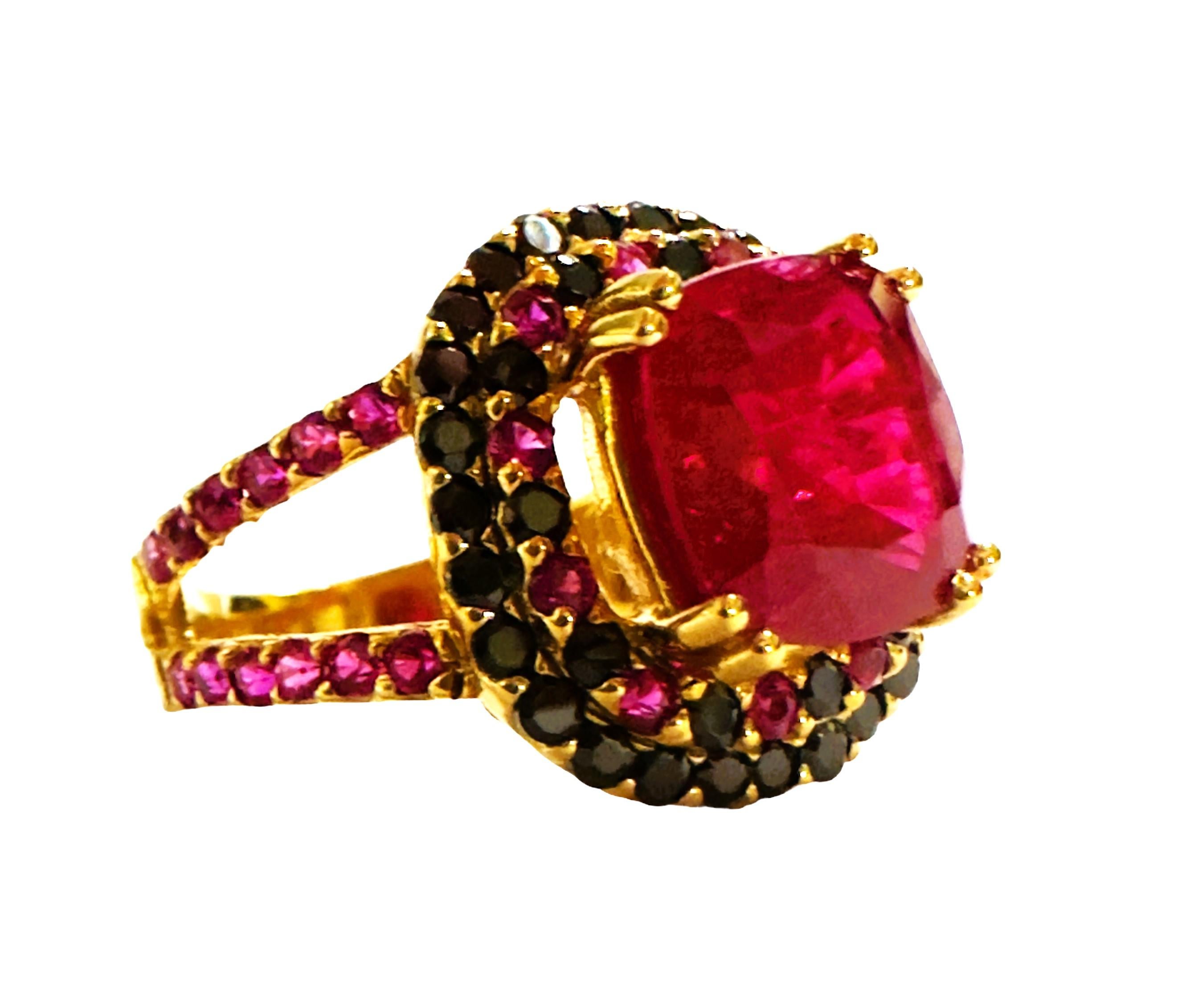 New African 5.8 ct Pinkish Red Sapphire  & Spinel YGold Plated Sterling Ring 6.5 In New Condition In Eagan, MN
