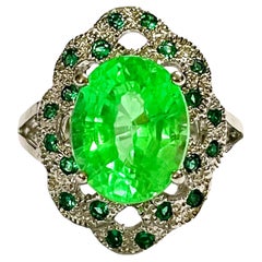 New African 6.0 Ct Emerald Green Garnet Sapphire 
Tsavorite Sterling Ring