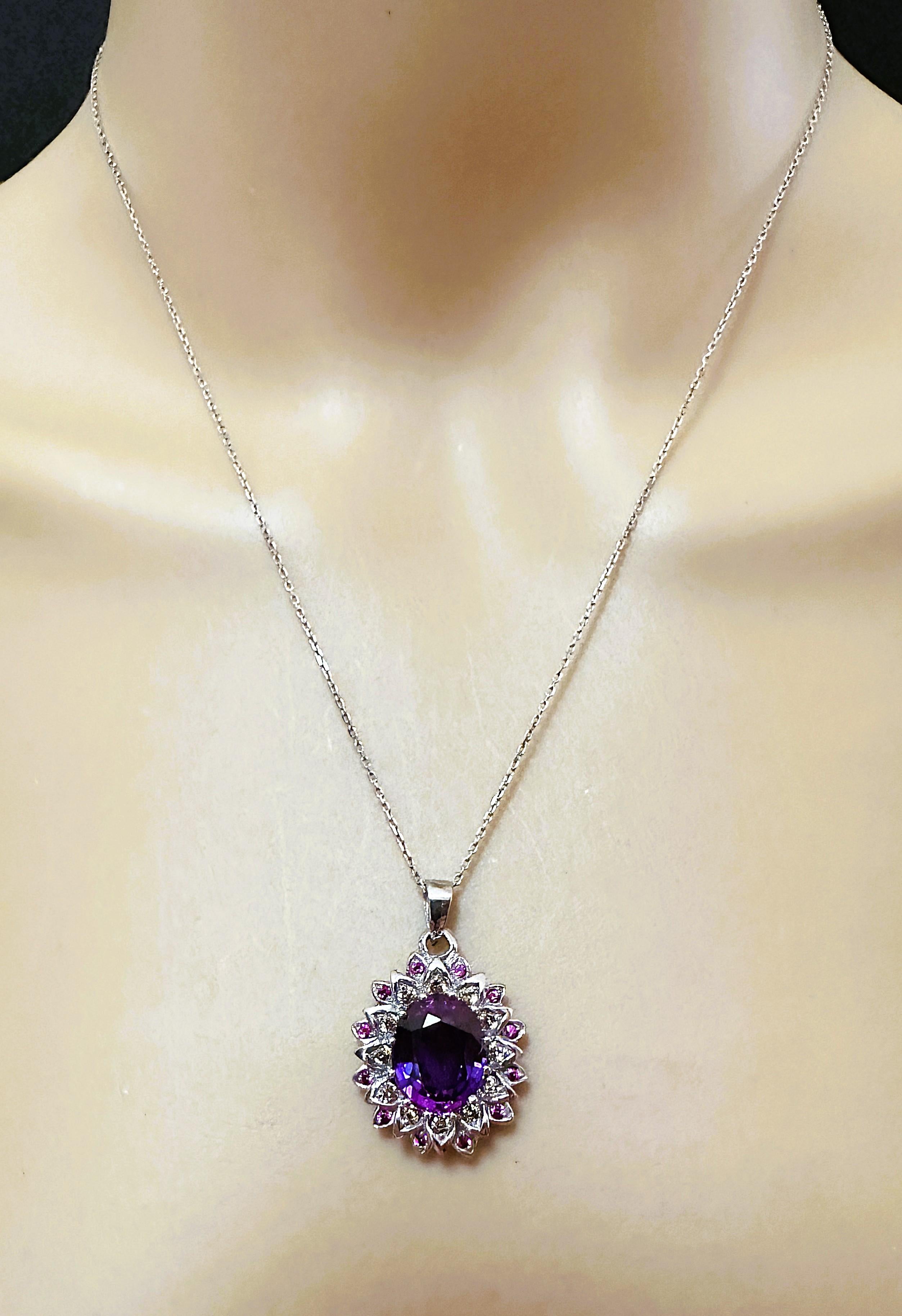 Oval Cut New African 6.25 ct Blue/Purple & Champagne & Purple Sapphire Sterling Necklace For Sale