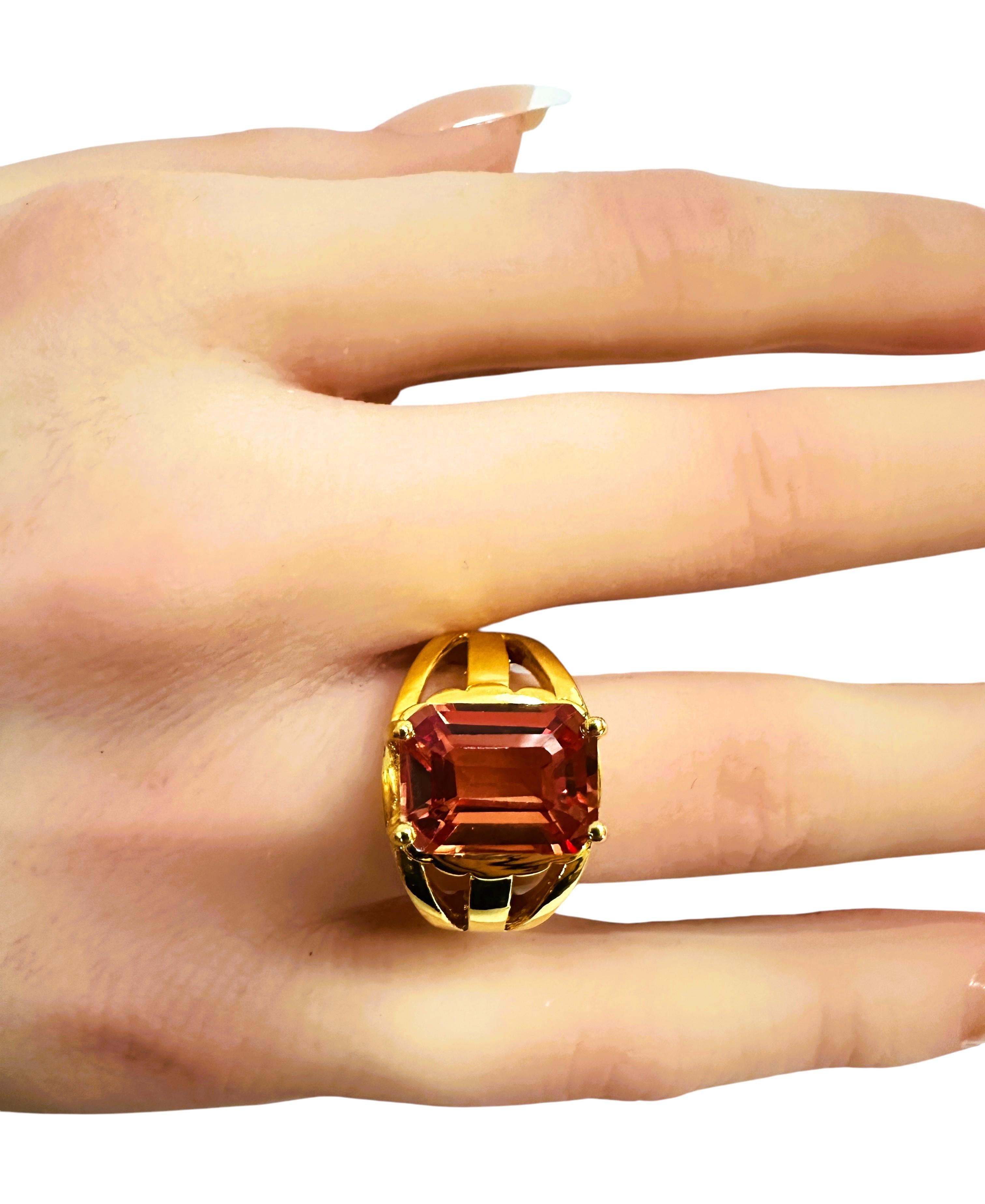 New African 7,4 Carat Mandarin Orange Tourmaline Yellow Gold Pl Sterling Ring in vendita 1