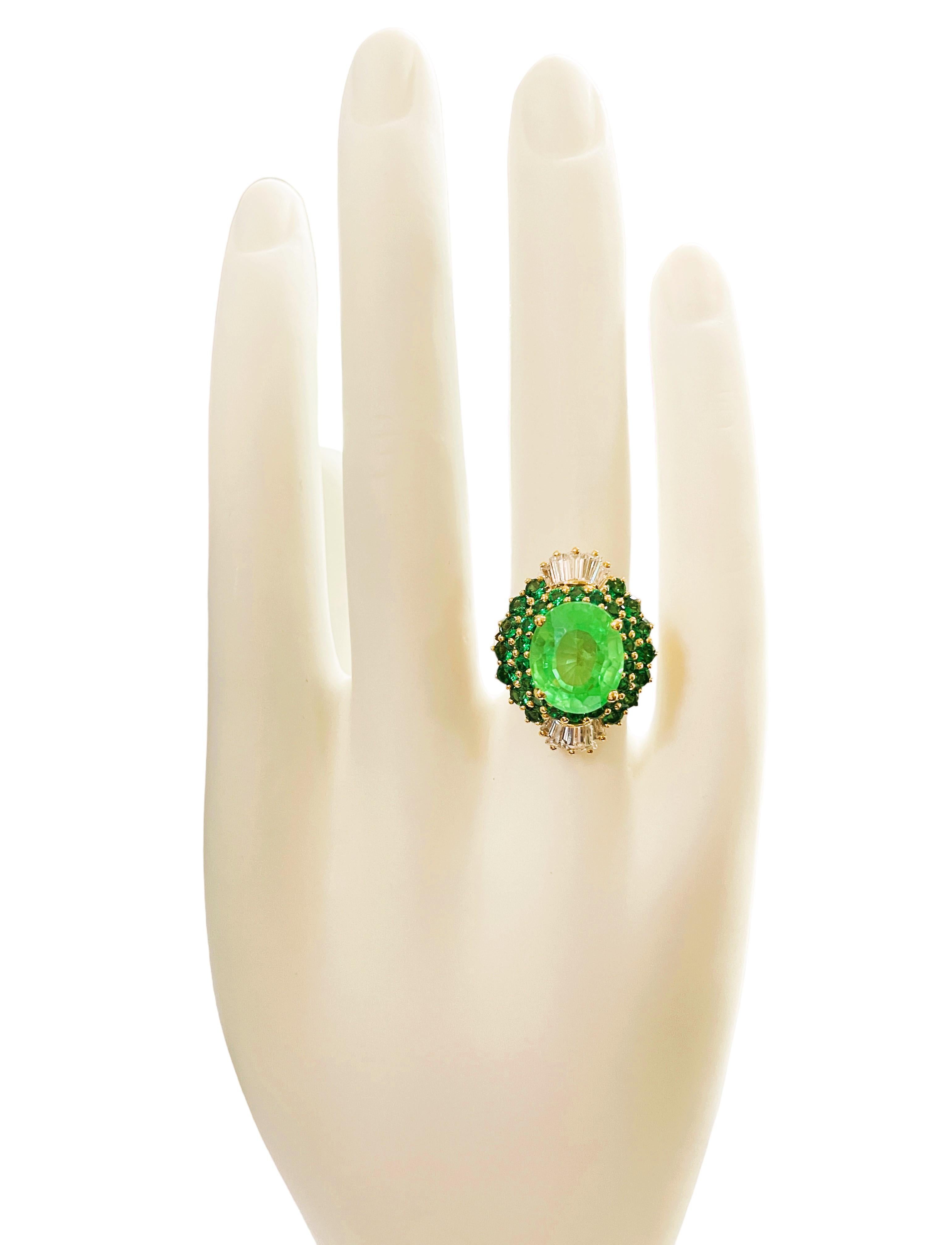 Oval Cut New African 7.9 Ct Emerald Green Garnet Sapphire & Tsavorite YGold Sterling Ring For Sale