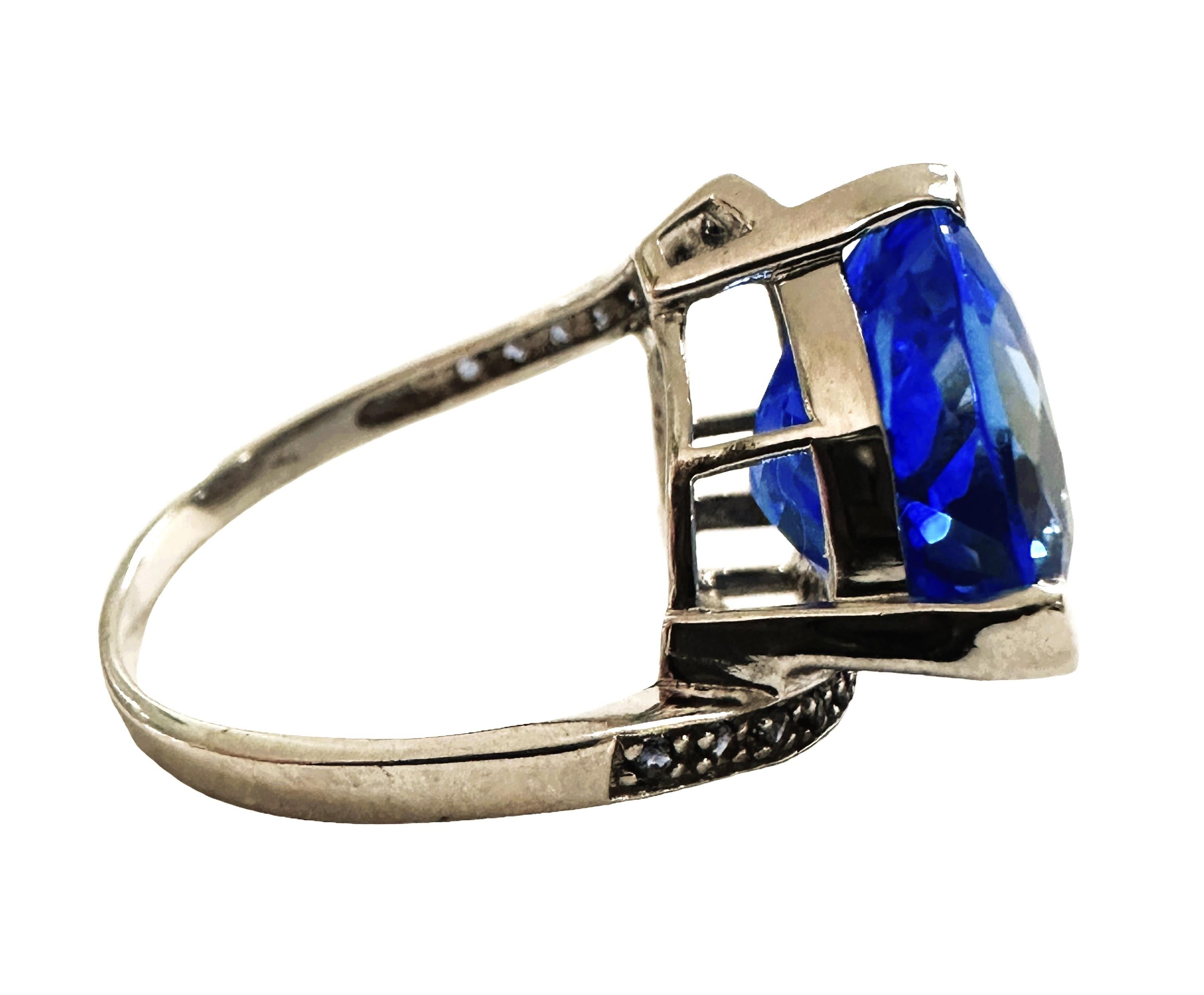 Afrikanischer 7,90 Karat Schweizer Blautopas & blauer Saphir Sterling-Ring, Afrika (Rundschliff)