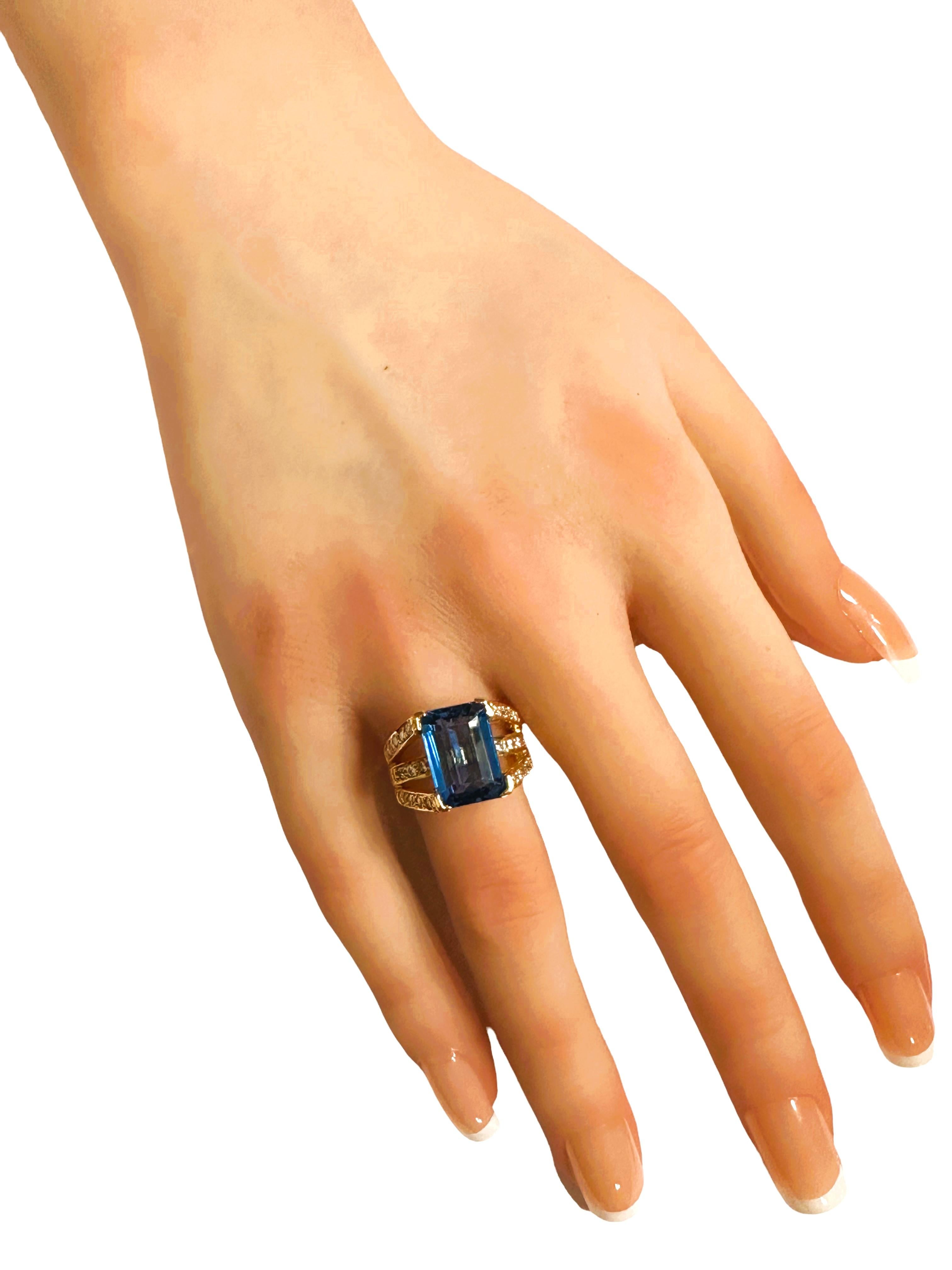Neuer afrikanischer 8,0 Karat Neonblauer Topas & weißer Saphir Y vergoldeter Sterling-Ring im Zustand „Neu“ in Eagan, MN