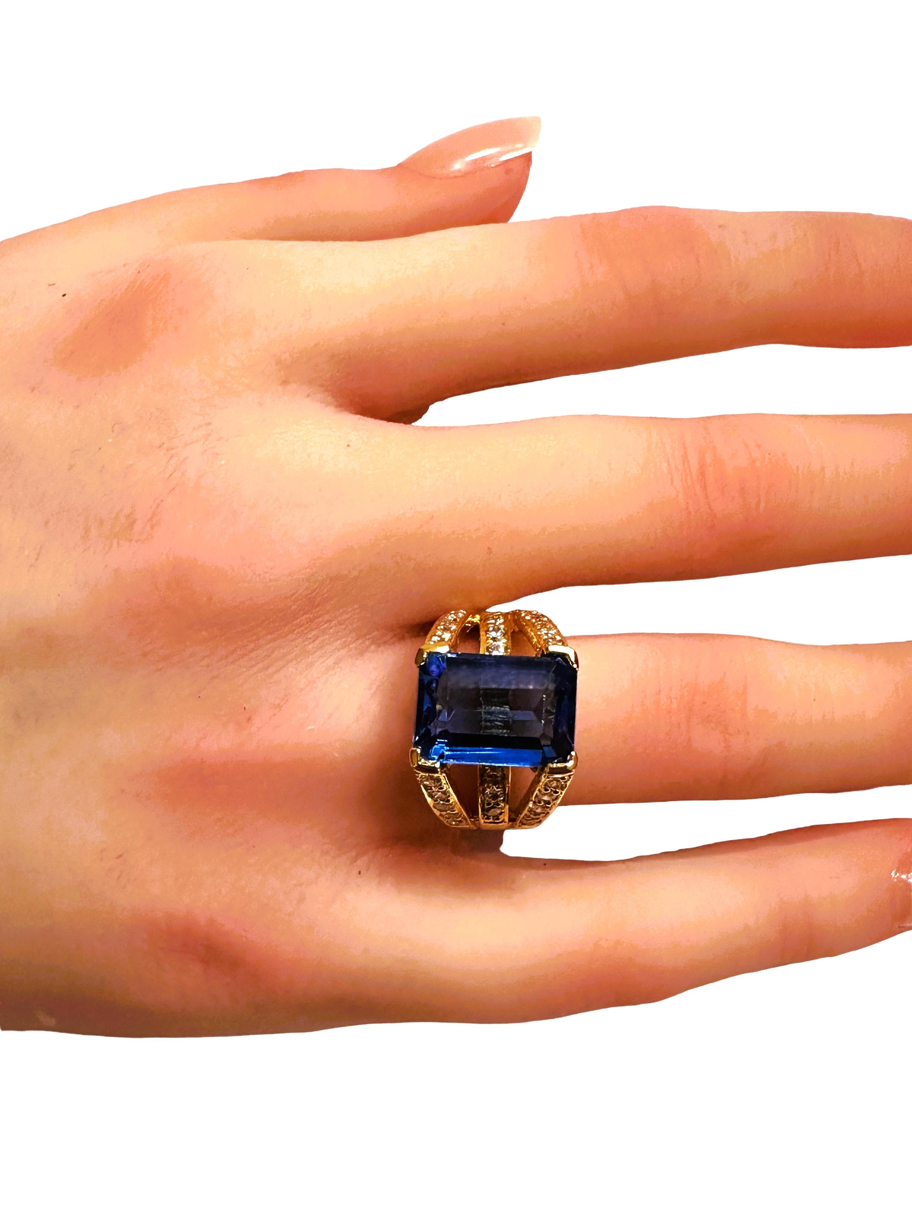 Neuer afrikanischer 8,0 Karat Neonblauer Topas & weißer Saphir Y vergoldeter Sterling-Ring Damen