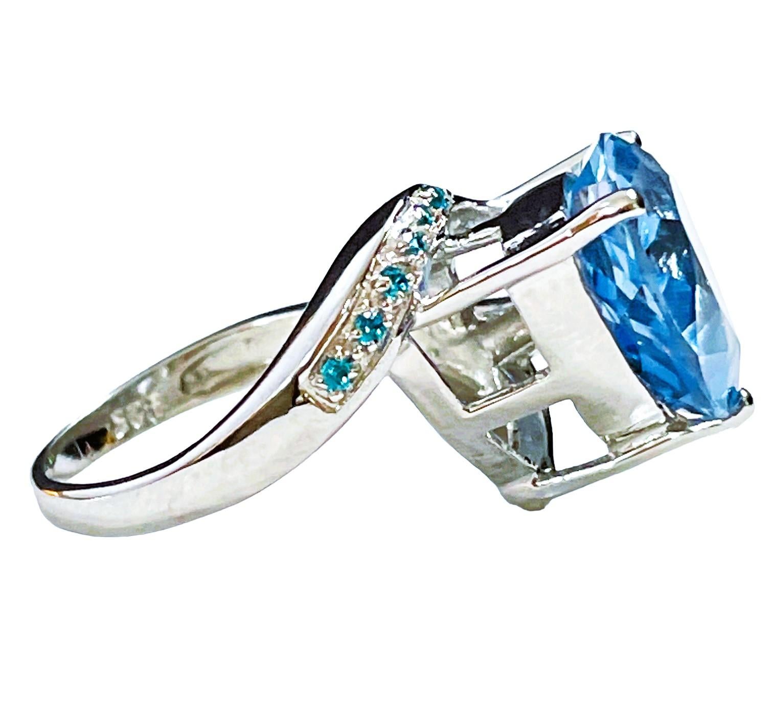Afrikanischer 8.10 Karat Schweizer Blautopas und Paraiba-Blauer Apatit Sterling-Ring Damen