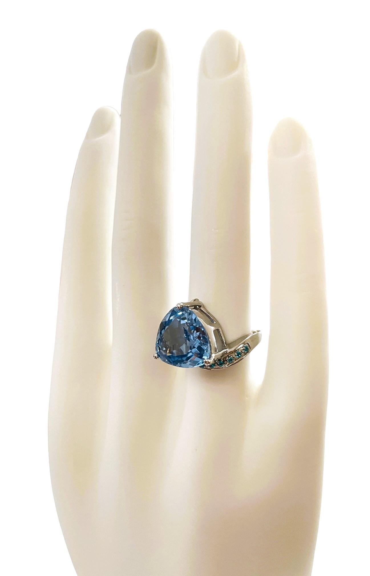 Afrikanischer 8.10 Karat Schweizer Blautopas und Paraiba-Blauer Apatit Sterling-Ring 3