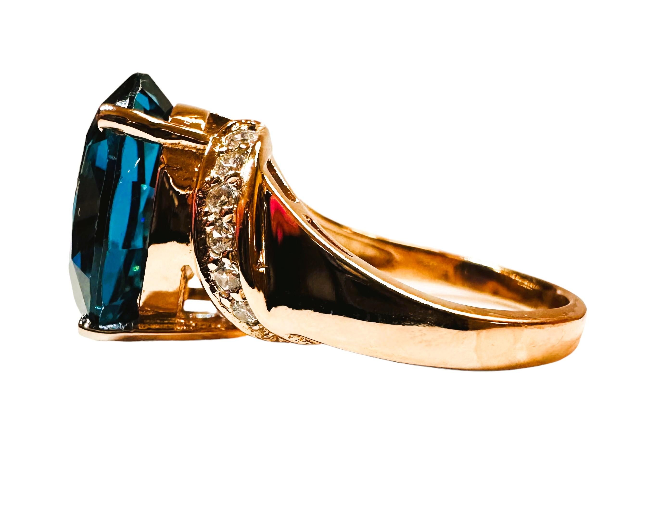 Art Deco New African 9.3 Ct London Blue Topaz & White Sapphire RGold Plated Sterling Ring