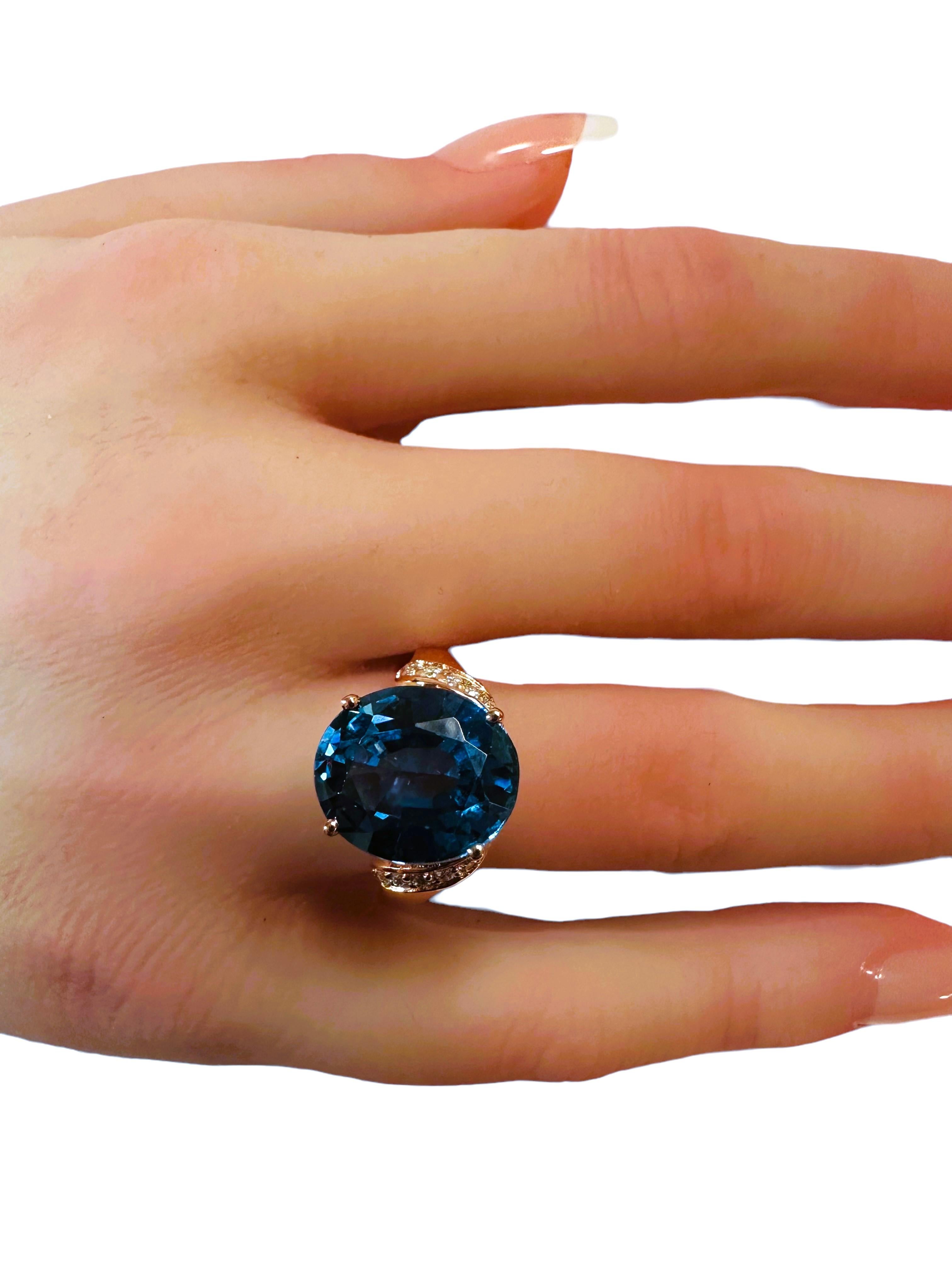 New African 9.3 Ct London Blue Topaz & White Sapphire RGold Plated Sterling Ring 1